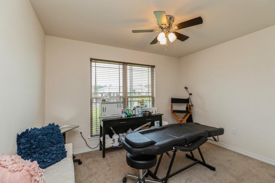 MAPLE OAKS - Residential