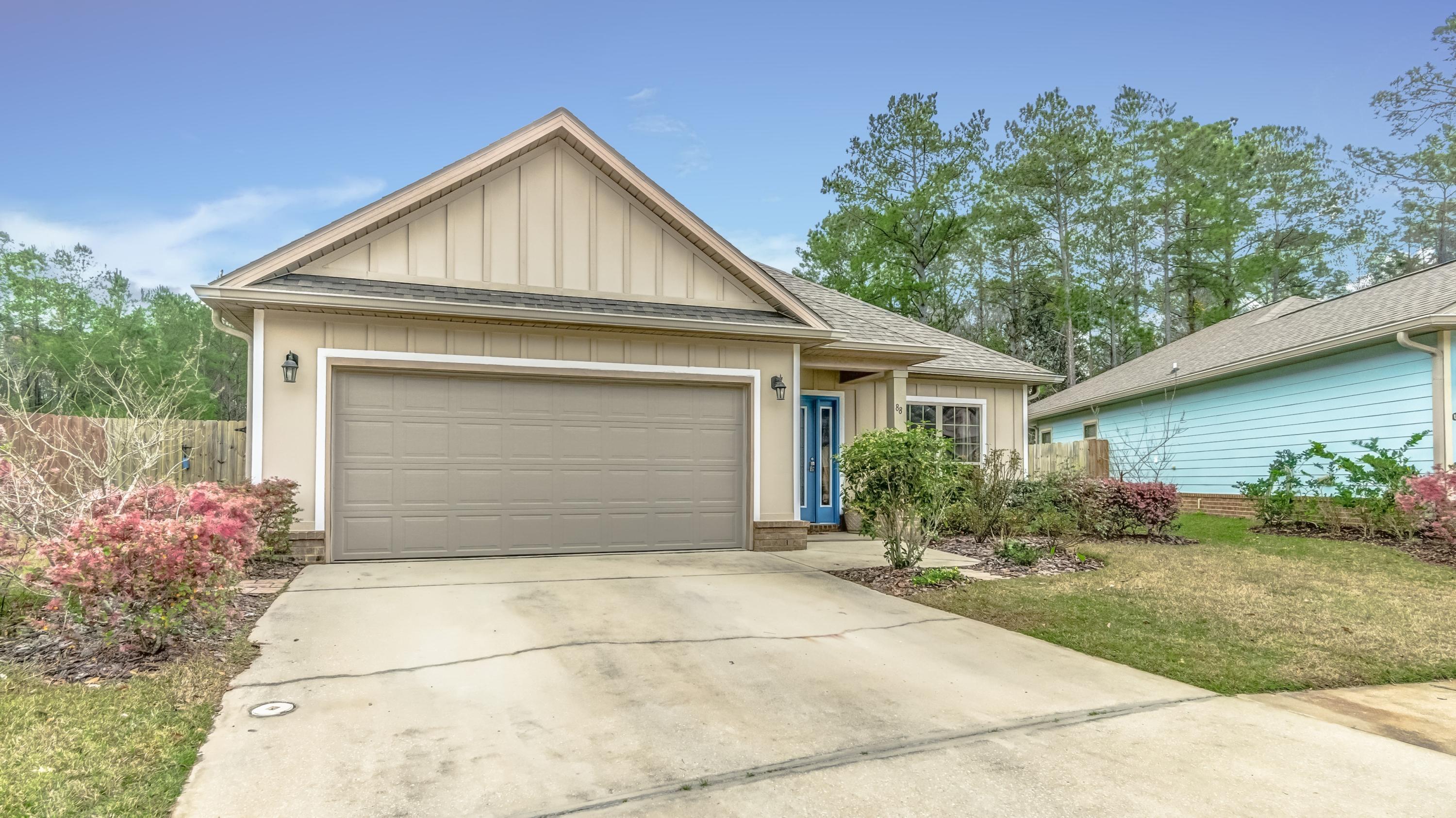 LAGRANGE LANDING - Residential