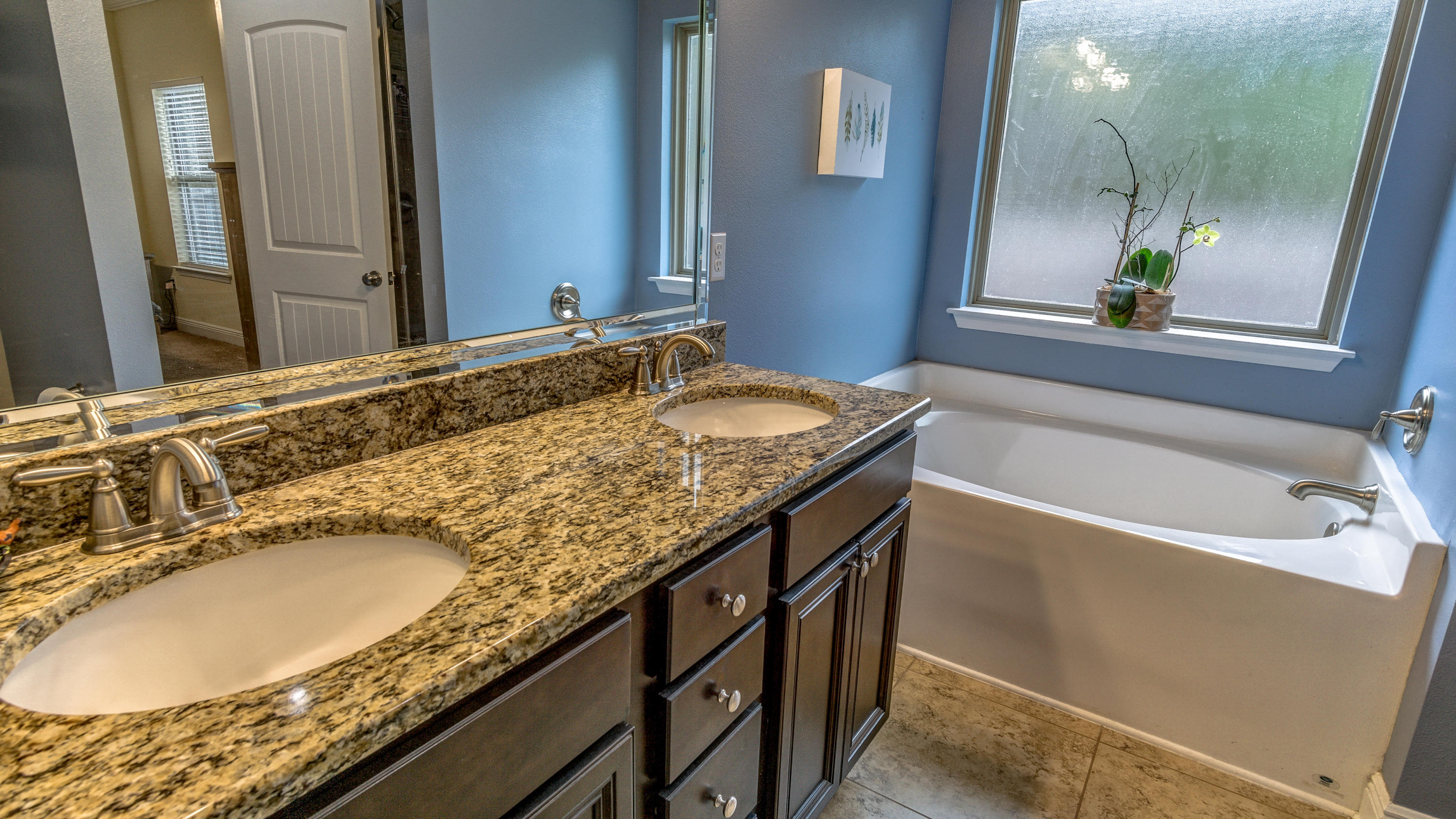 LAGRANGE LANDING - Residential