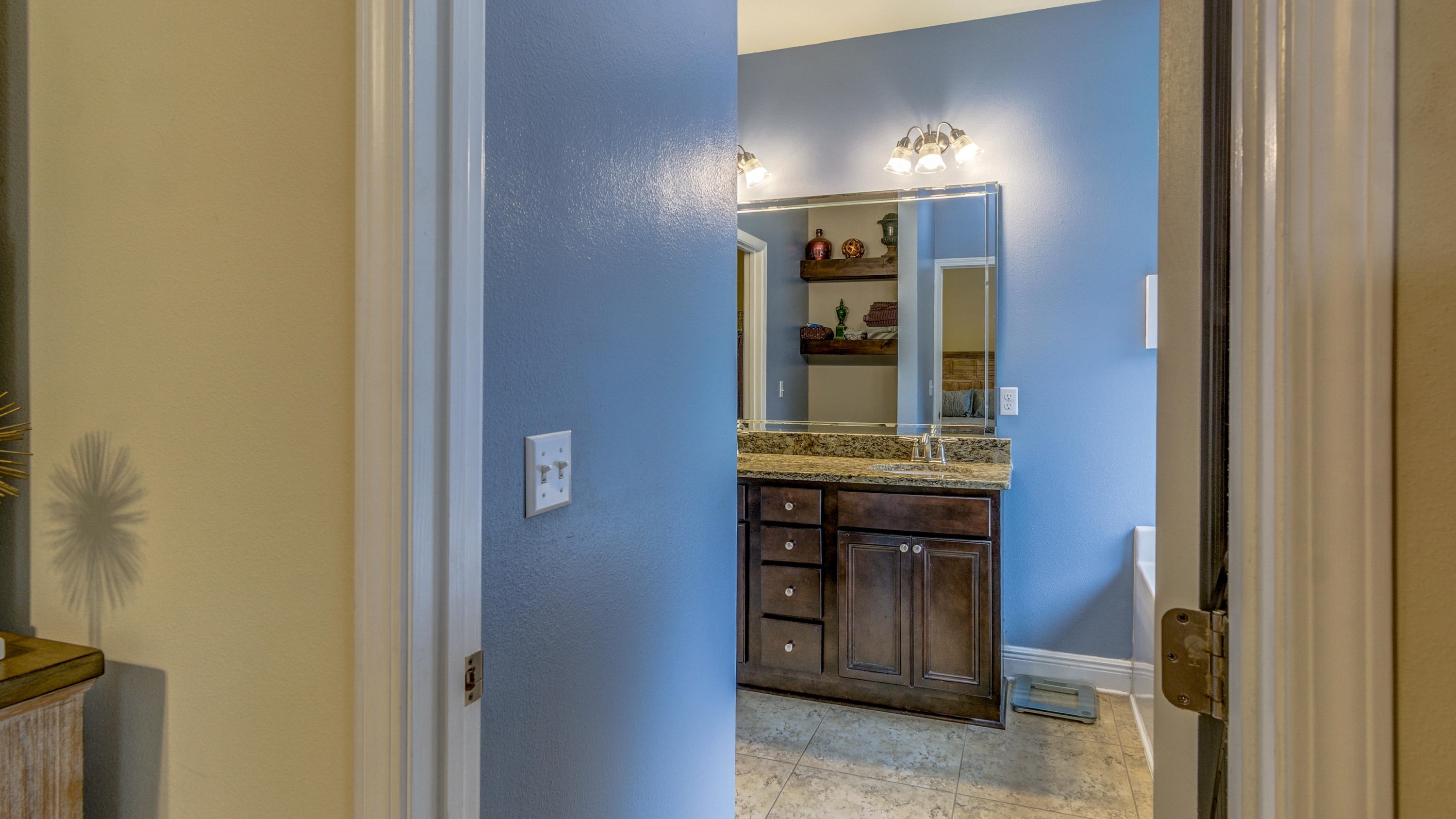 LAGRANGE LANDING - Residential