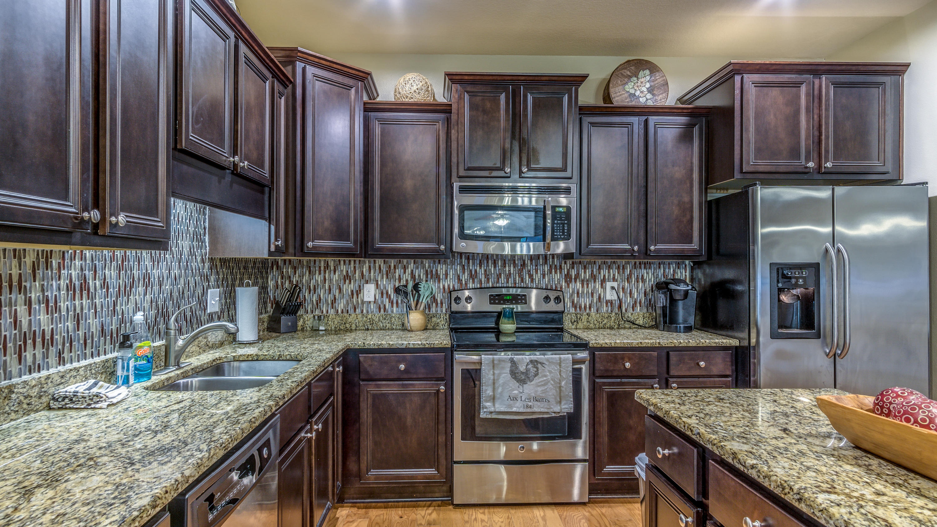 LAGRANGE LANDING - Residential