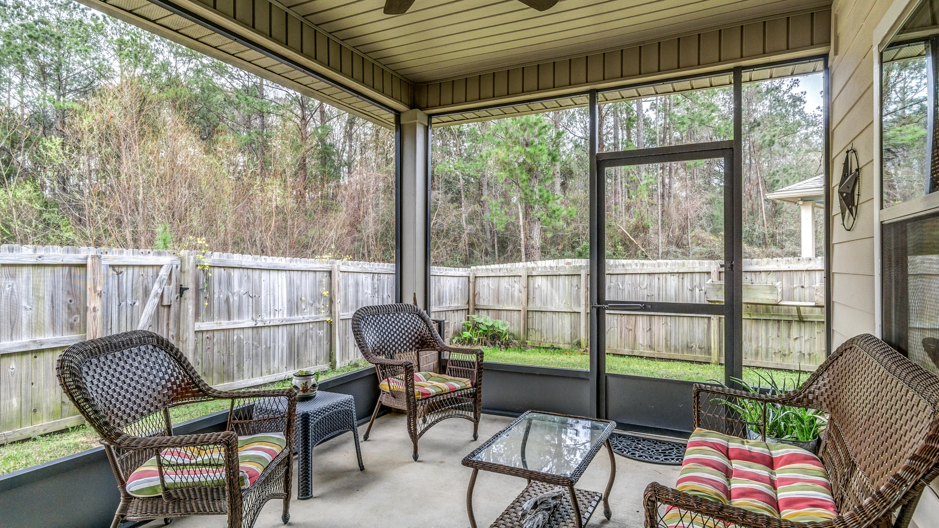 LAGRANGE LANDING - Residential