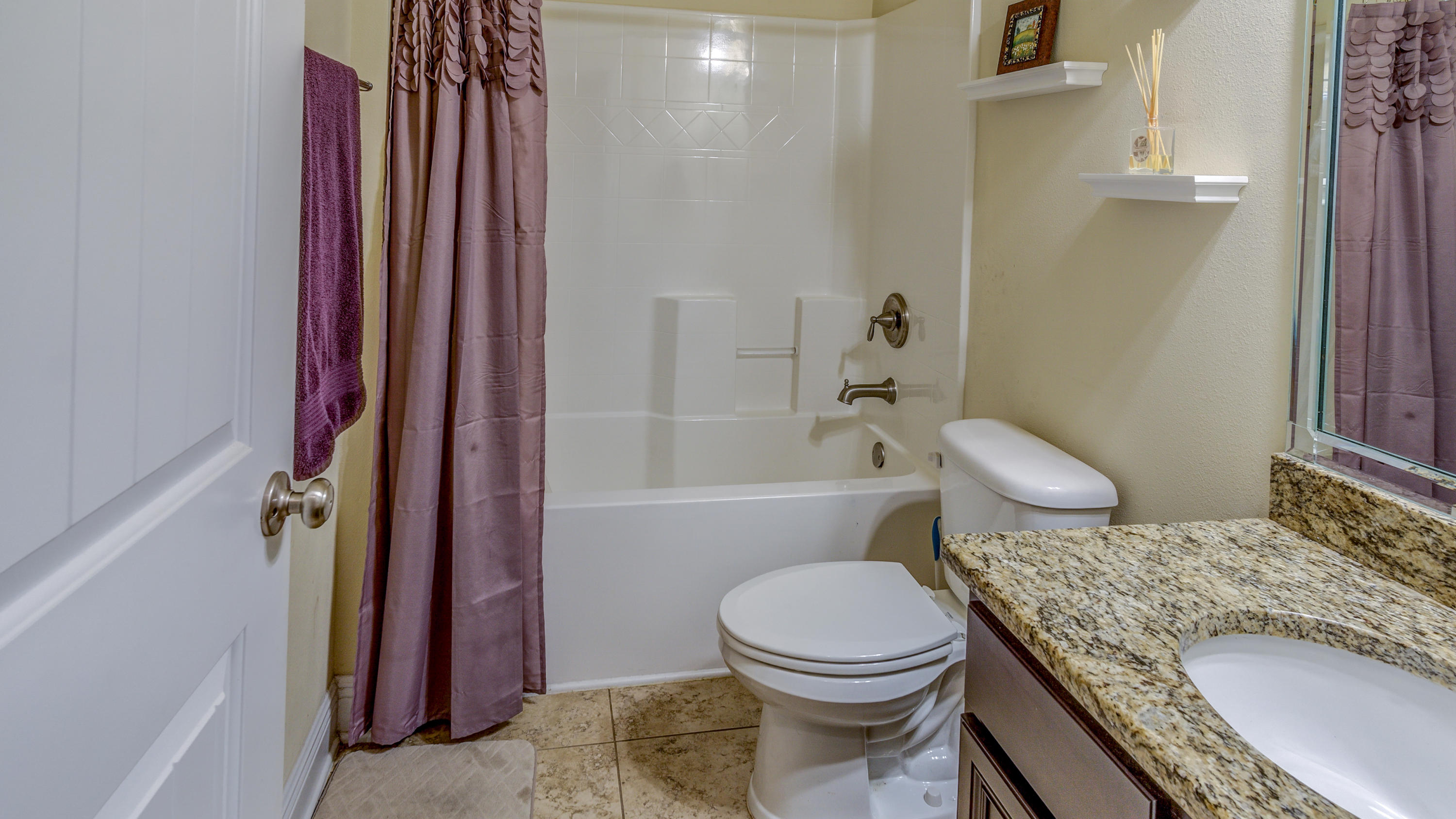 LAGRANGE LANDING - Residential