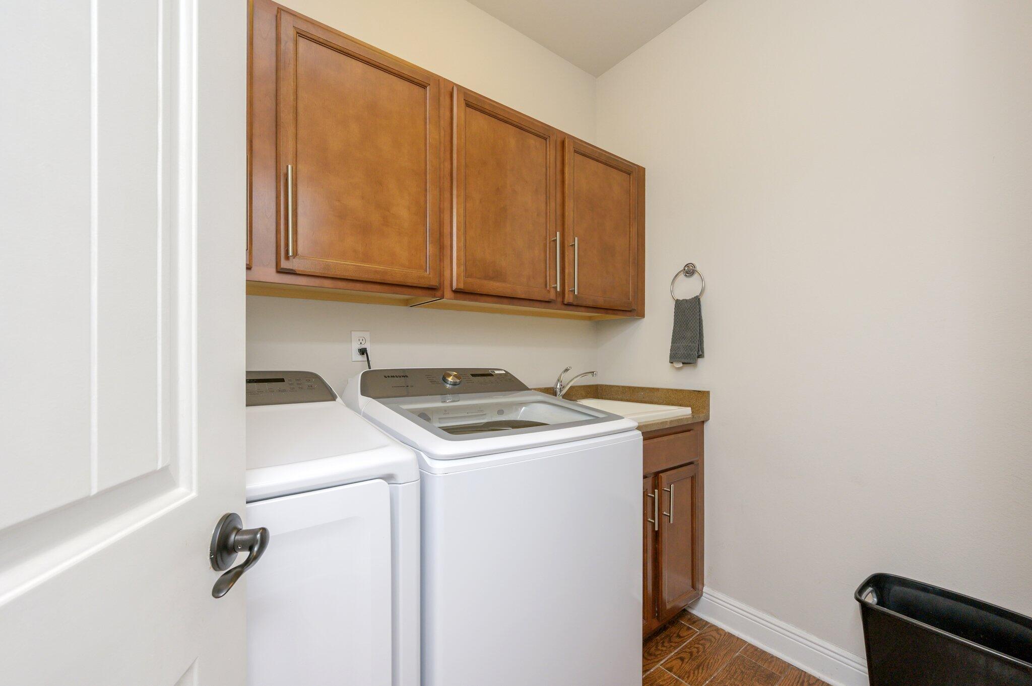 CLAIRES VINEYARD - Residential