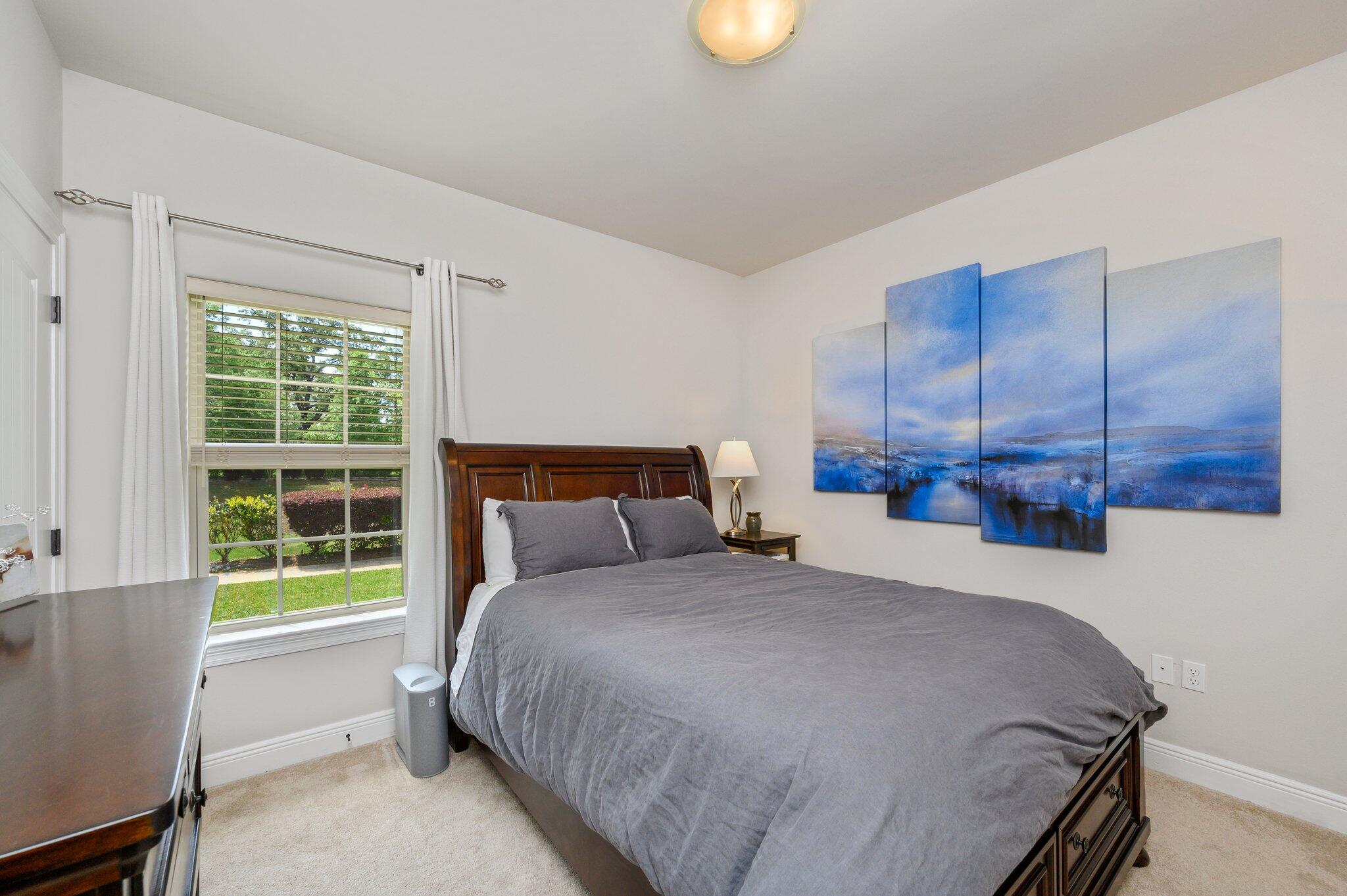 CLAIRES VINEYARD - Residential