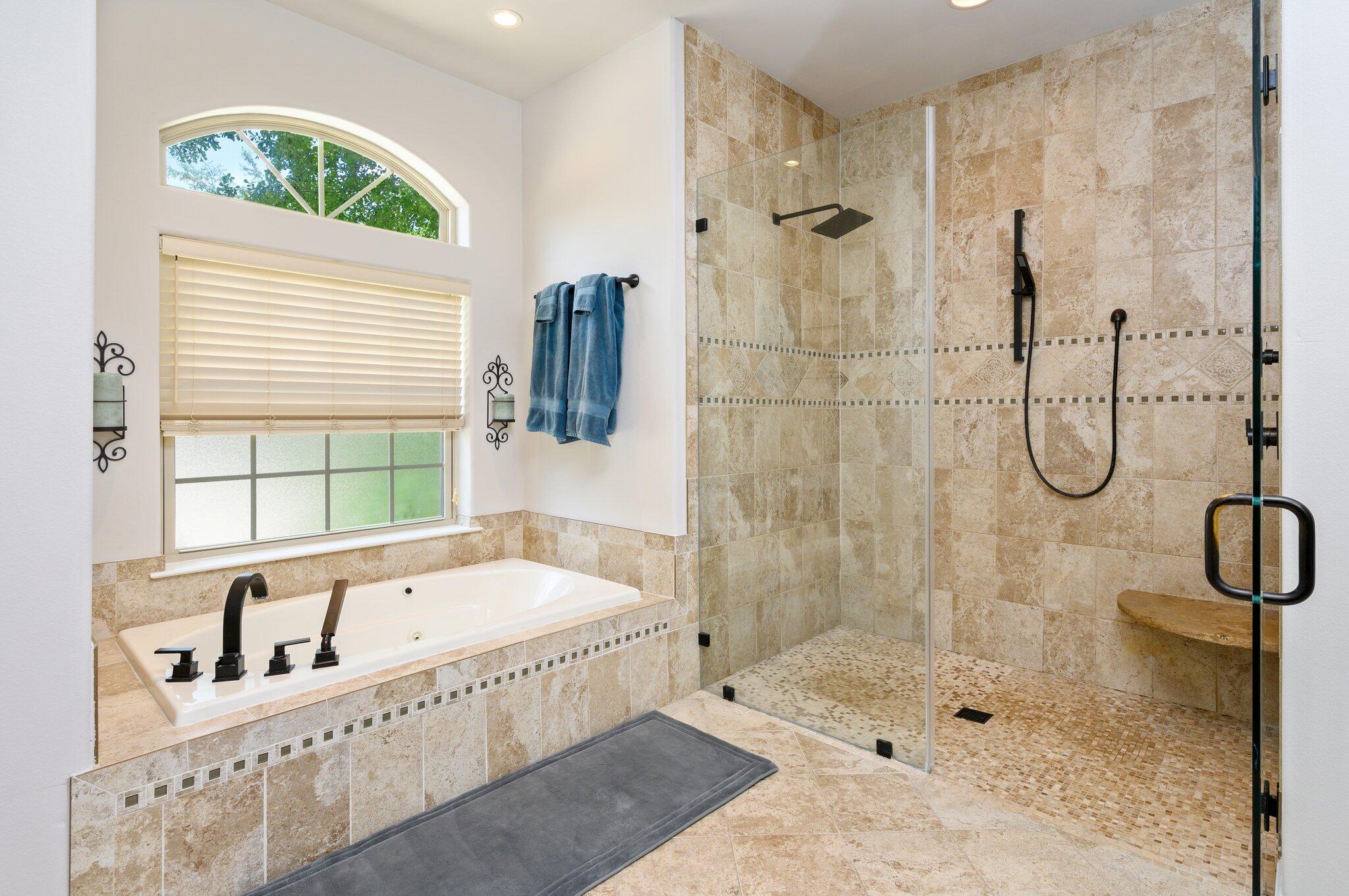 CLAIRES VINEYARD - Residential