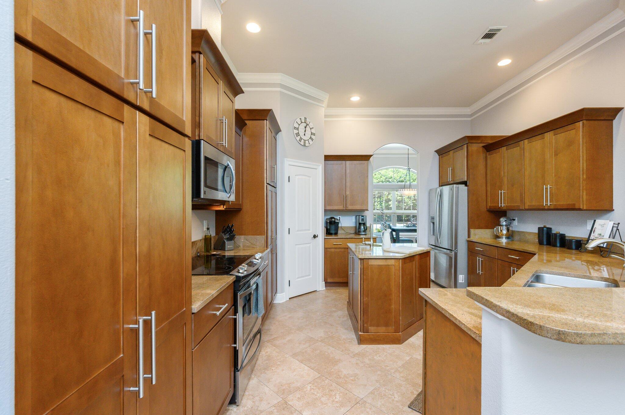 CLAIRES VINEYARD - Residential