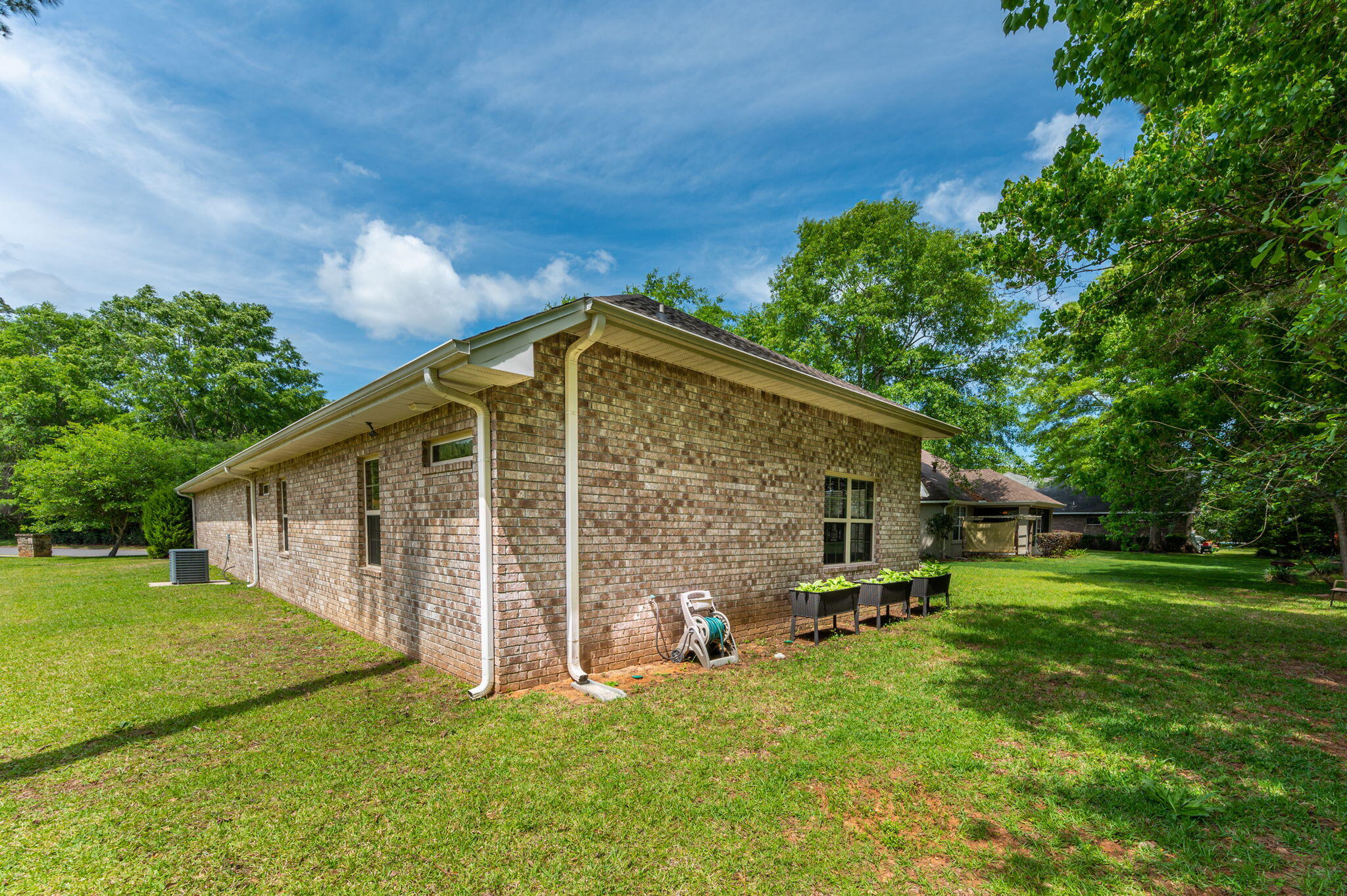 CLAIRES VINEYARD - Residential
