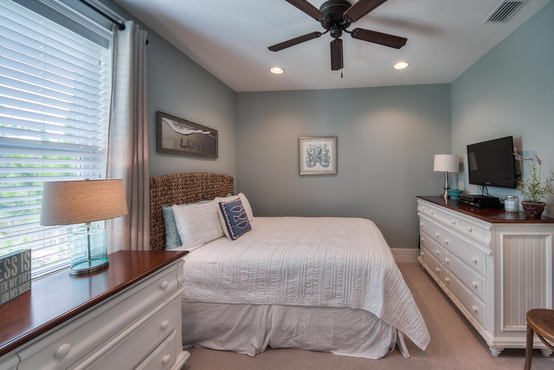 NATUREWALK AT SEAGROVE - Residential