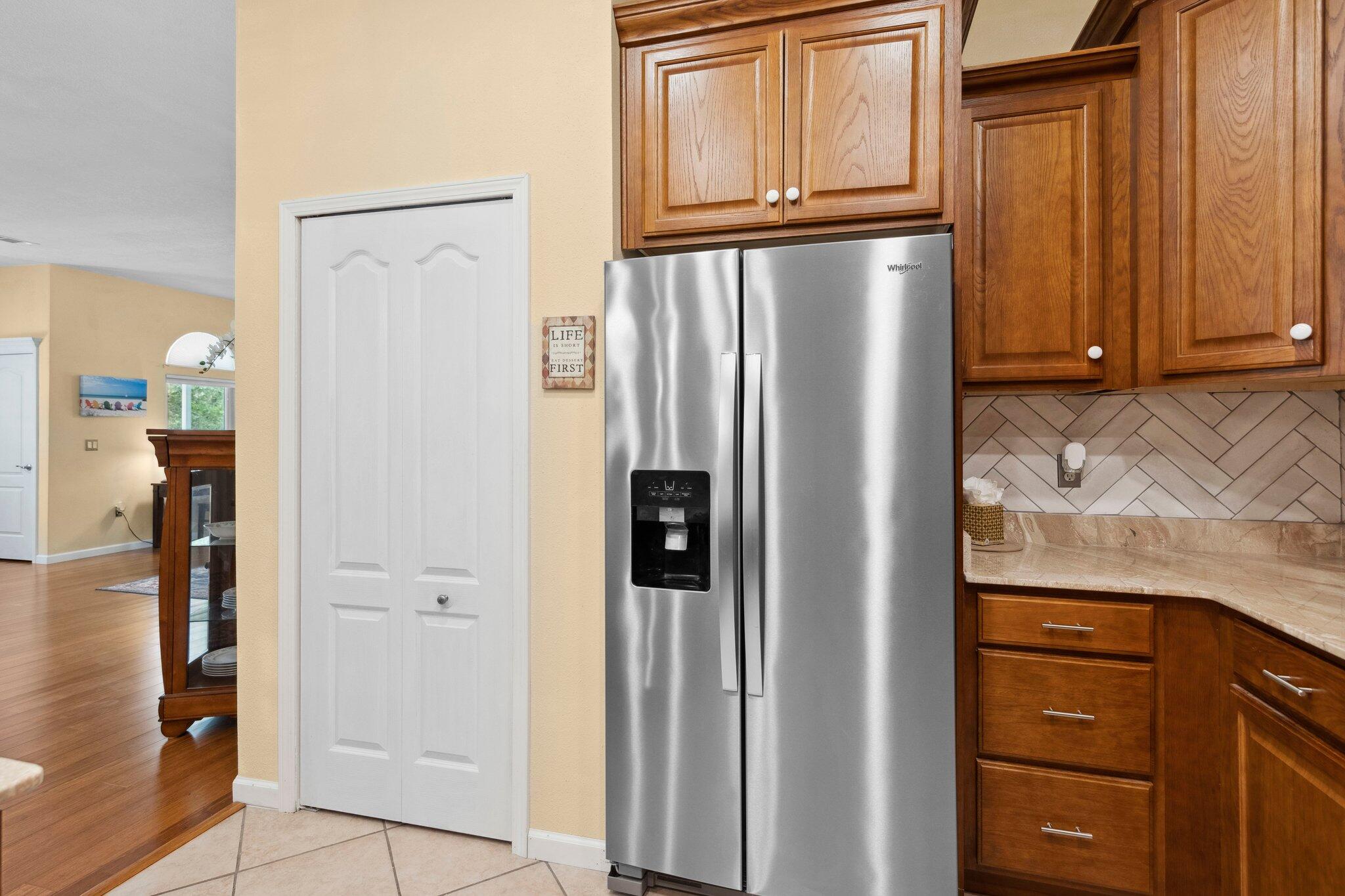 TOWN OF SANTA ROSA - Residential