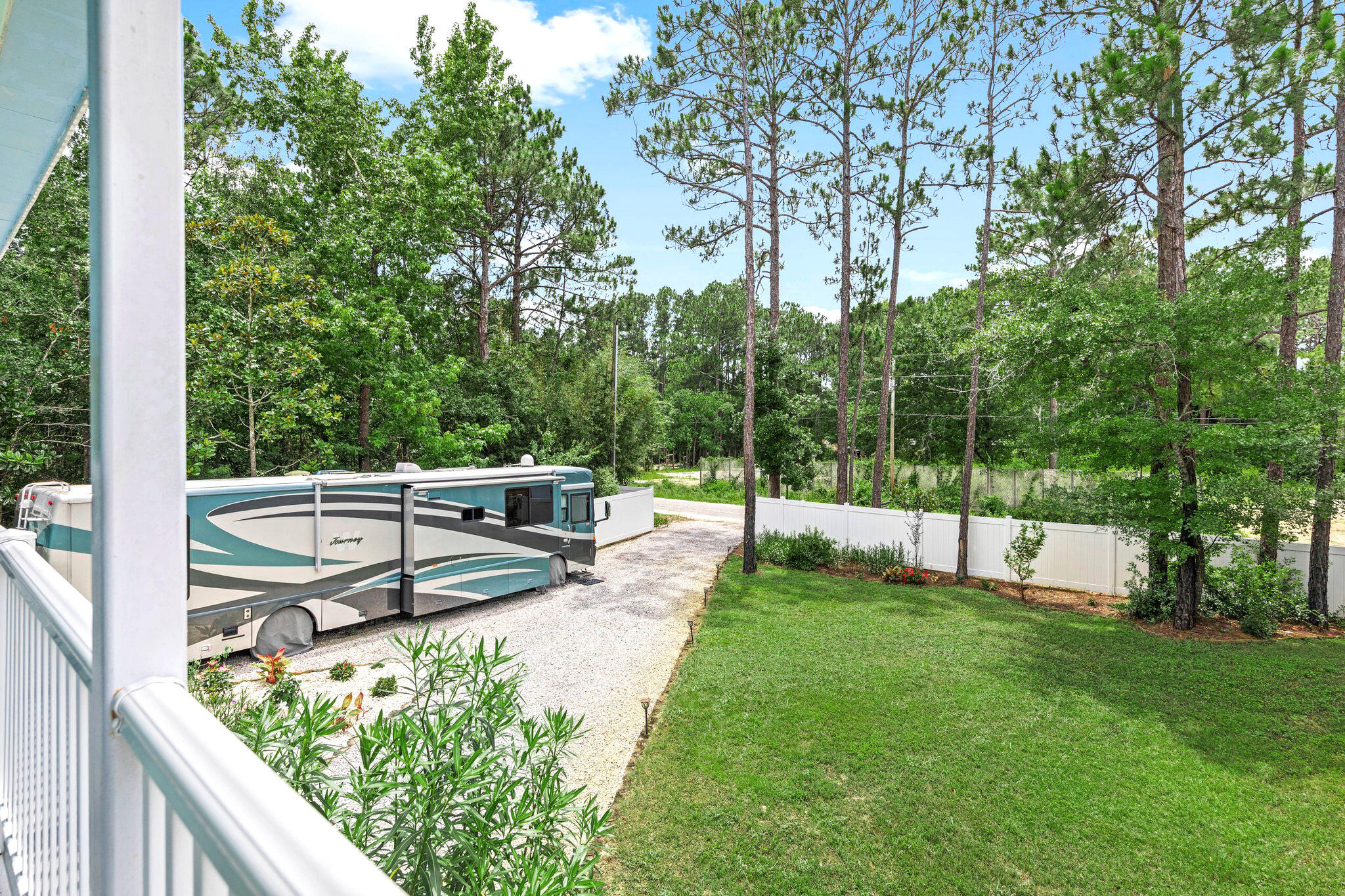 TOWN OF SANTA ROSA - Residential