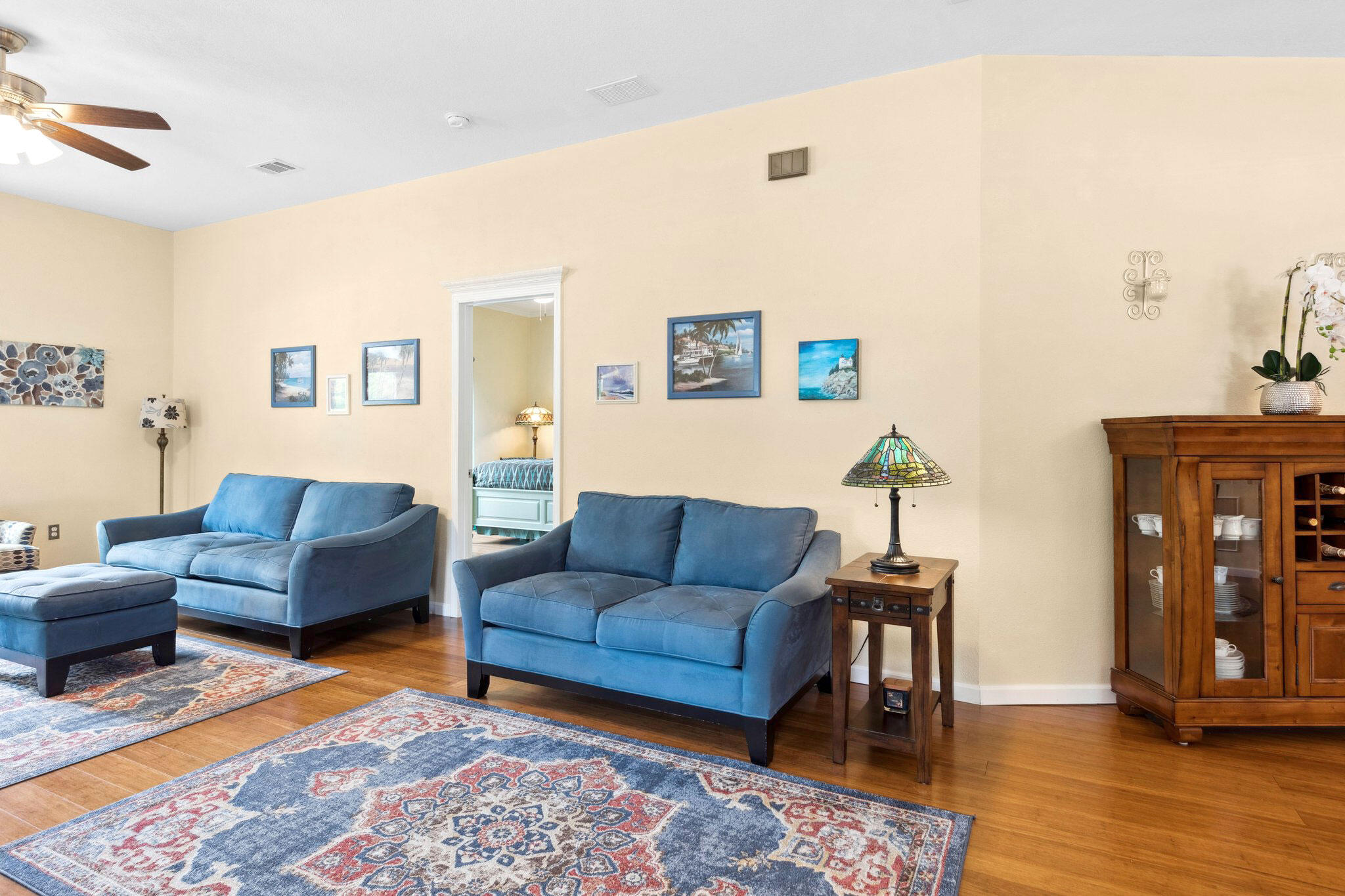 TOWN OF SANTA ROSA - Residential