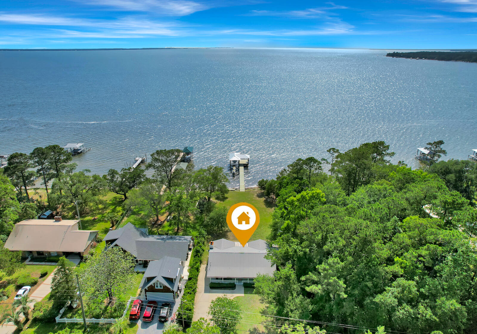 BAY GROVE - Residential