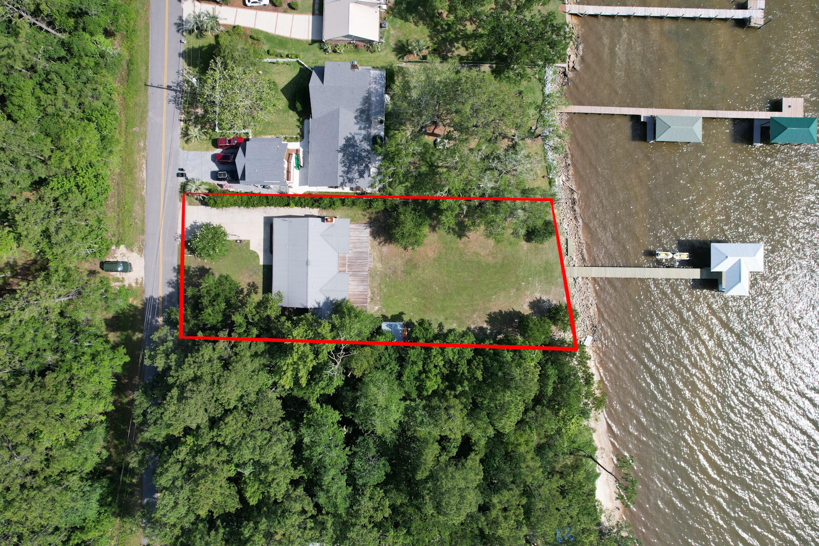 BAY GROVE - Residential