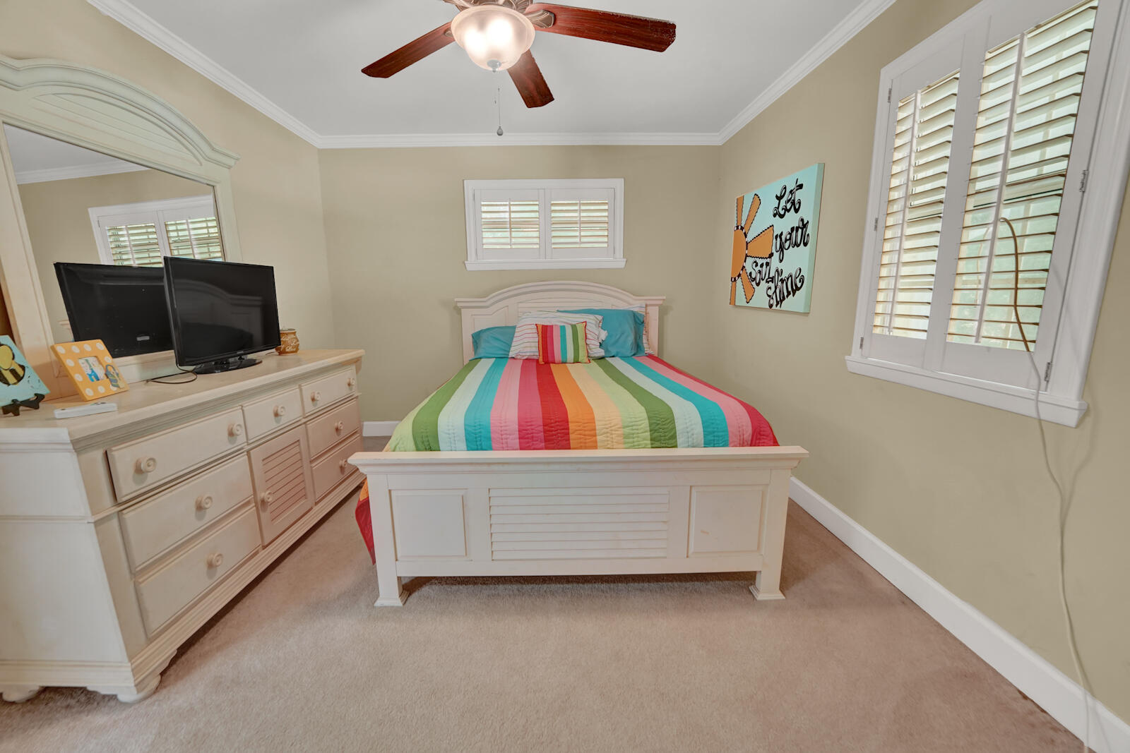 BAY GROVE - Residential