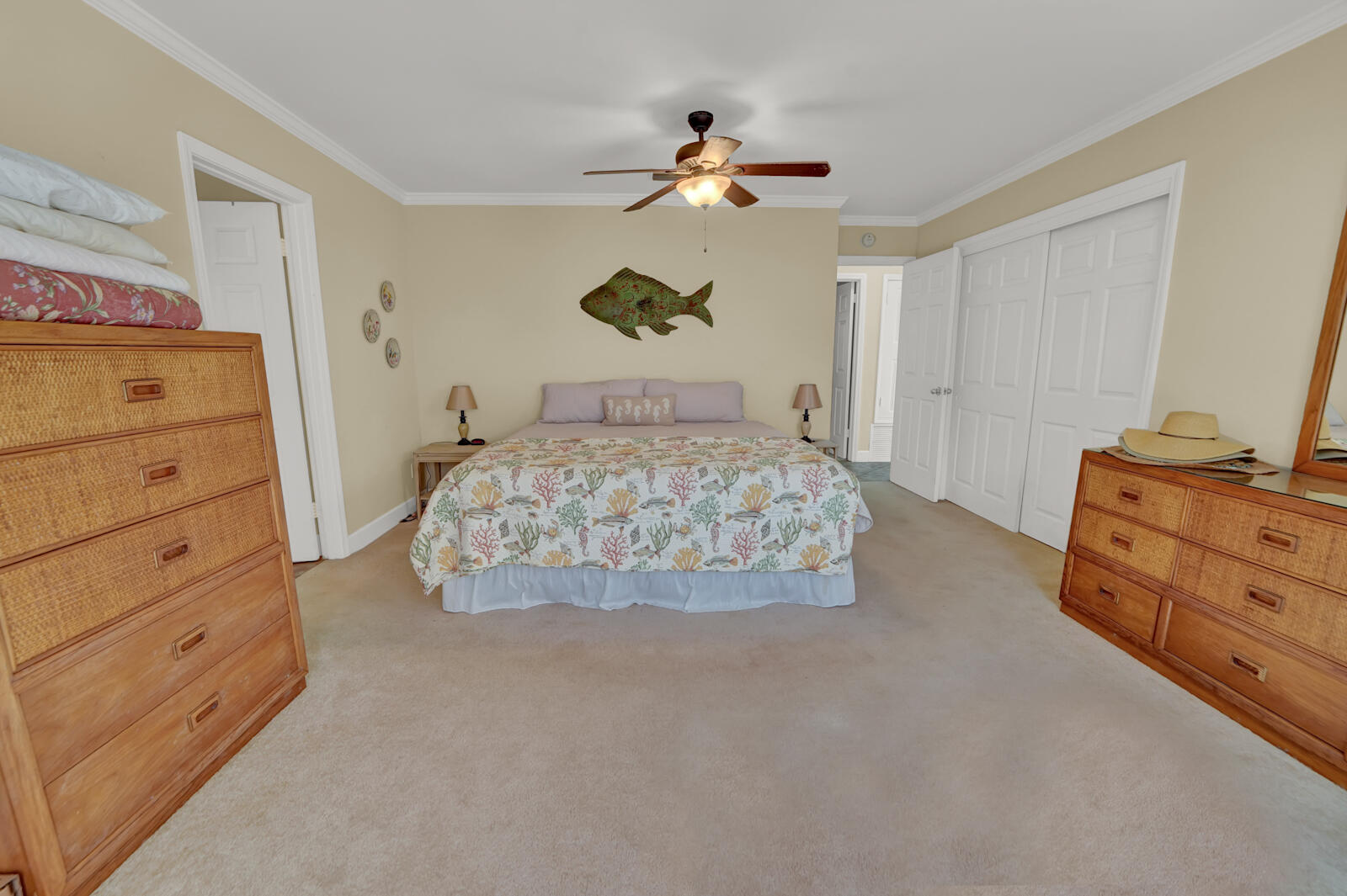 BAY GROVE - Residential