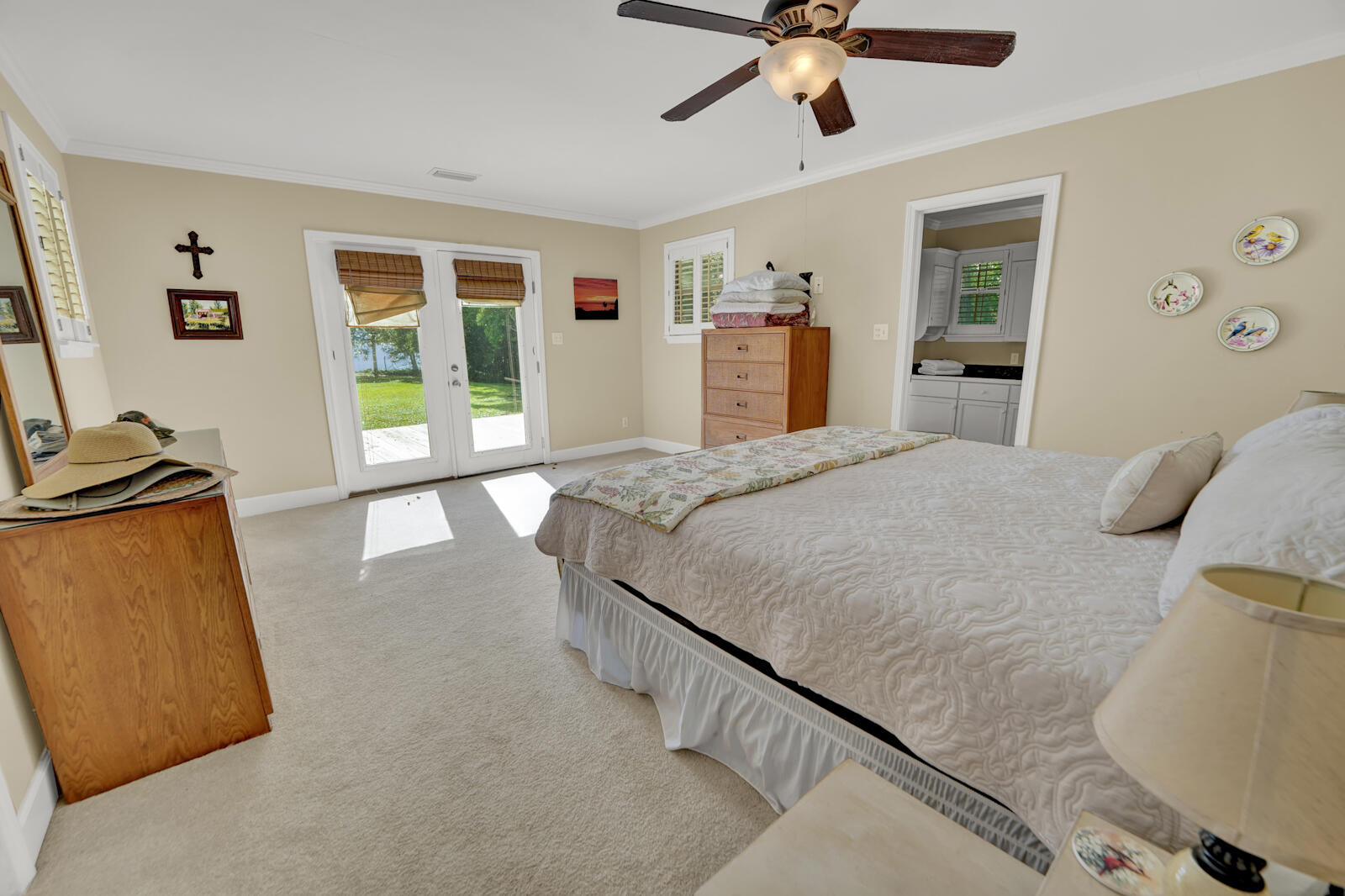 BAY GROVE - Residential