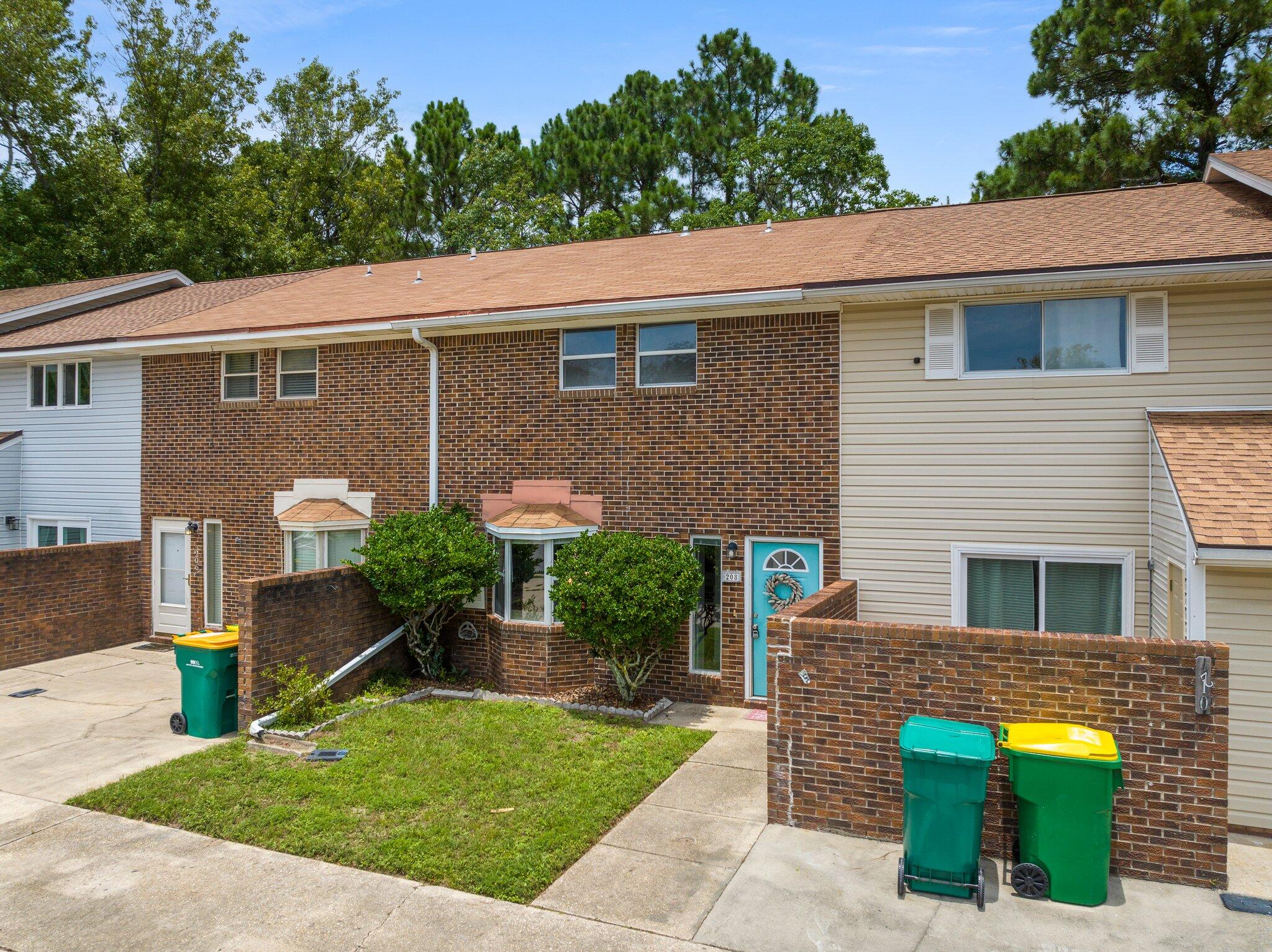 Forest View Townhomes - Residential