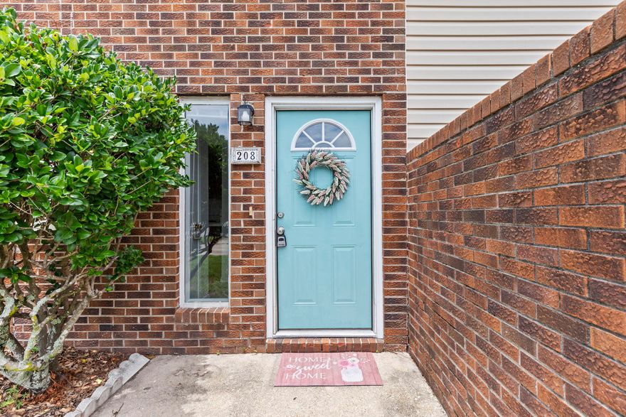 MULTIPLE OFFERS. All offers due by 8pm on 7/14. Welcome home to this spacious townhouse that will check all of your boxes! Spacious kitchen with two pantries, powder room on the main floor as well as a laundry room and several closets offering fabulous storage. Upstairs you'll find 3 bedrooms and 2 full bathrooms.  HOA is super affordable at $55 a month and includes the beautiful community pool AND lawn maintenance. Enjoy coffee on your back patio in the mornings as you settle in to low maintenance, easy living. Close to all the conveniences-3 minutes to shopping, restaurants and grocery stores. Convenient to Hurlburt and Eglin. 2015 roof. 2019 hot water heater.