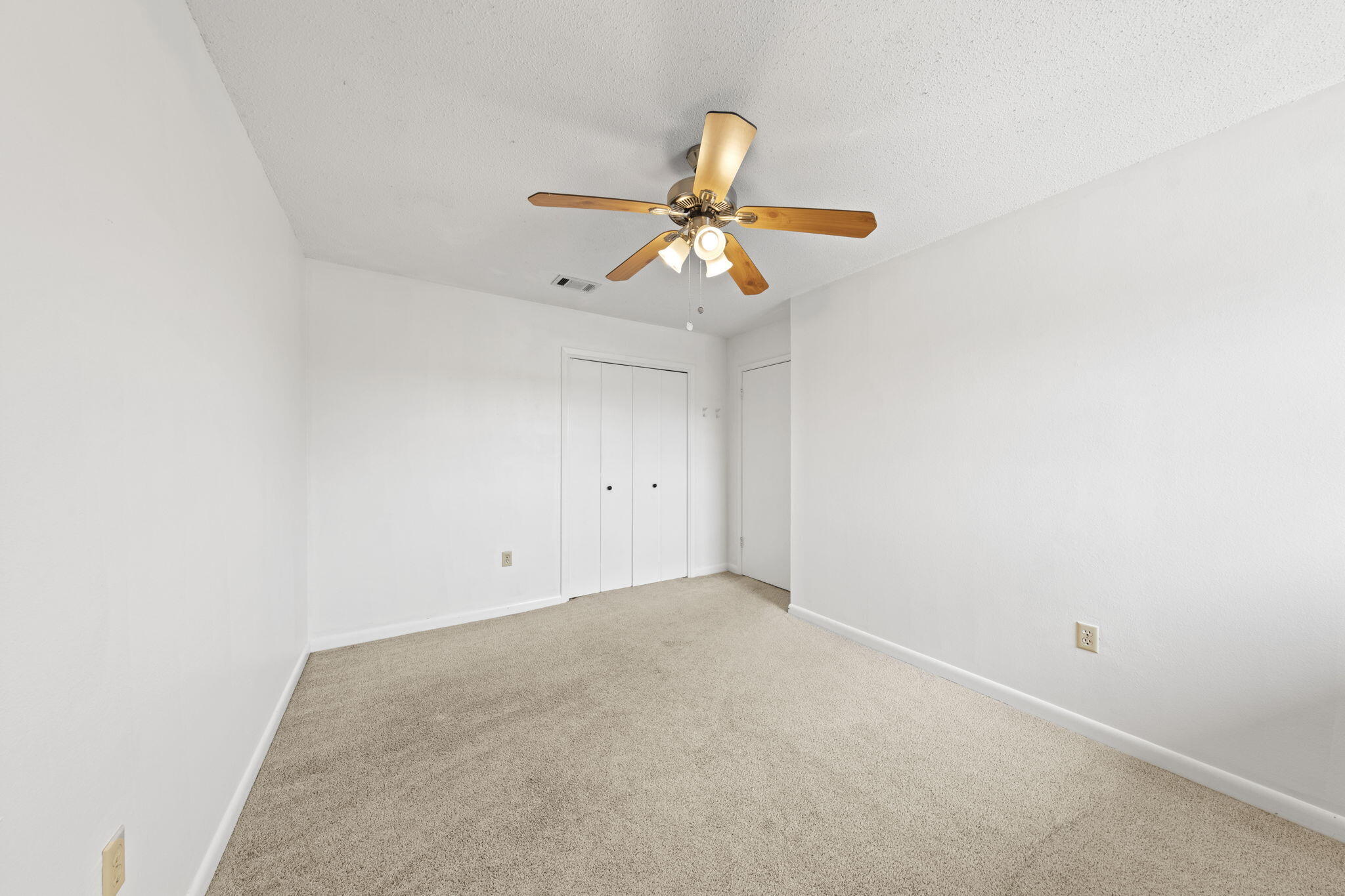 Forest View Townhomes - Residential