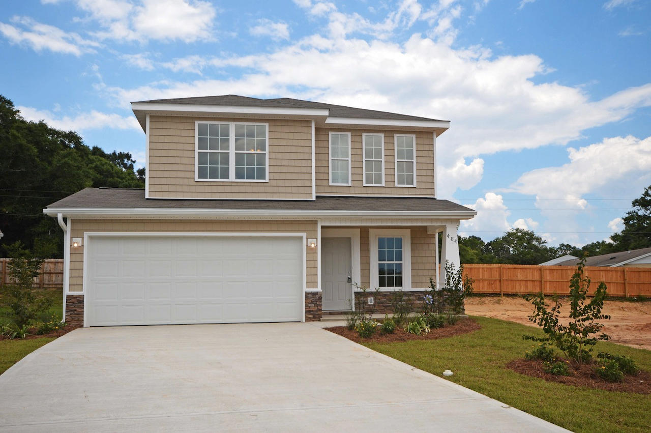 STILLWELL ESTATES - Residential