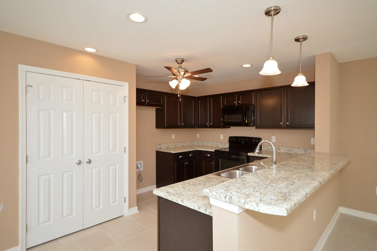 STILLWELL ESTATES - Residential