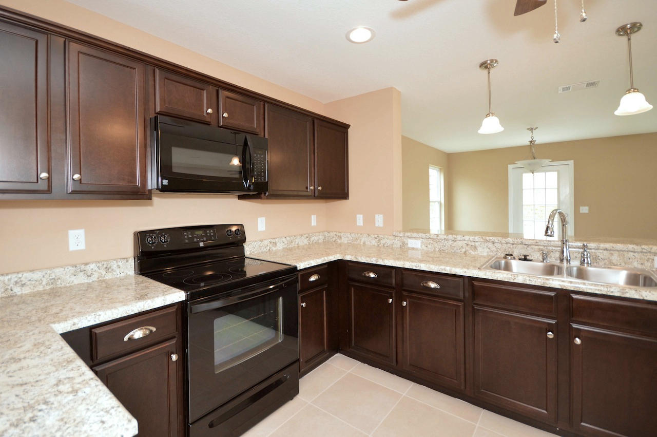 STILLWELL ESTATES - Residential