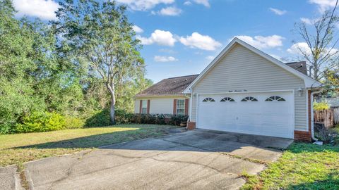 A home in Niceville