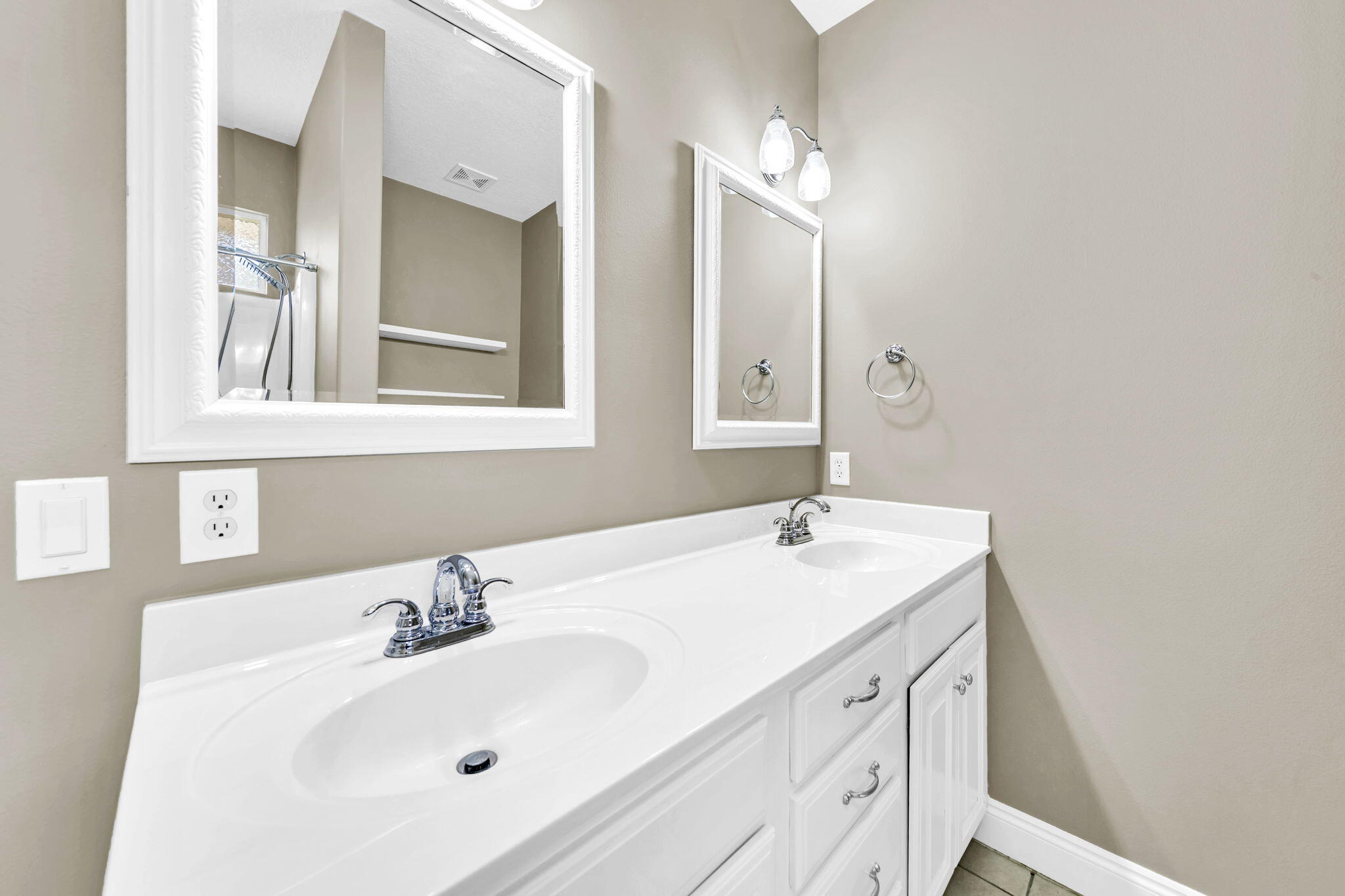 JUNIPER CREEK ESTATES - Residential