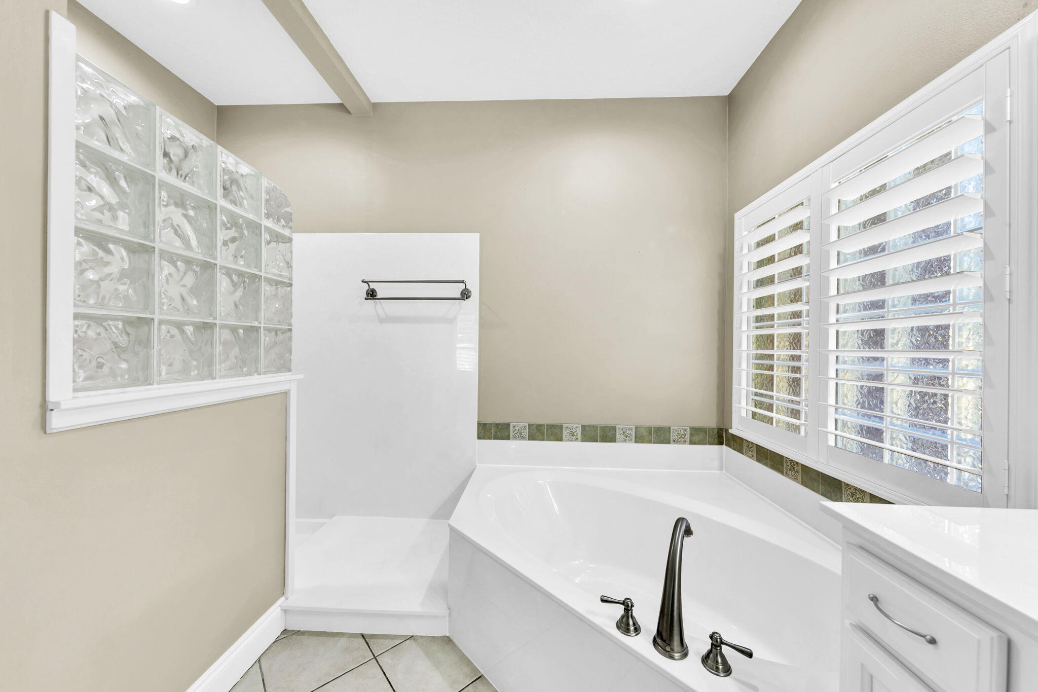 JUNIPER CREEK ESTATES - Residential