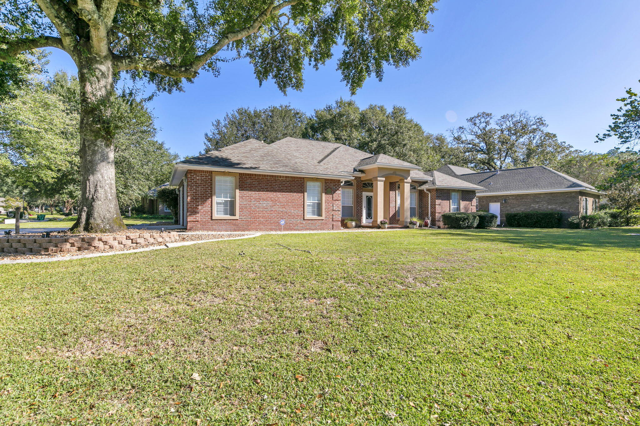 JUNIPER CREEK ESTATES - Residential