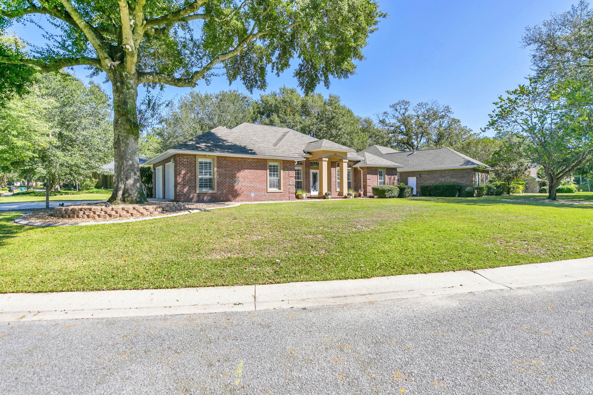 JUNIPER CREEK ESTATES - Residential