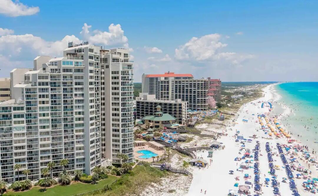 BEACHSIDE 2 CONDO - Residential