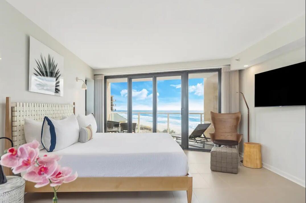 BEACHSIDE 2 CONDO - Residential