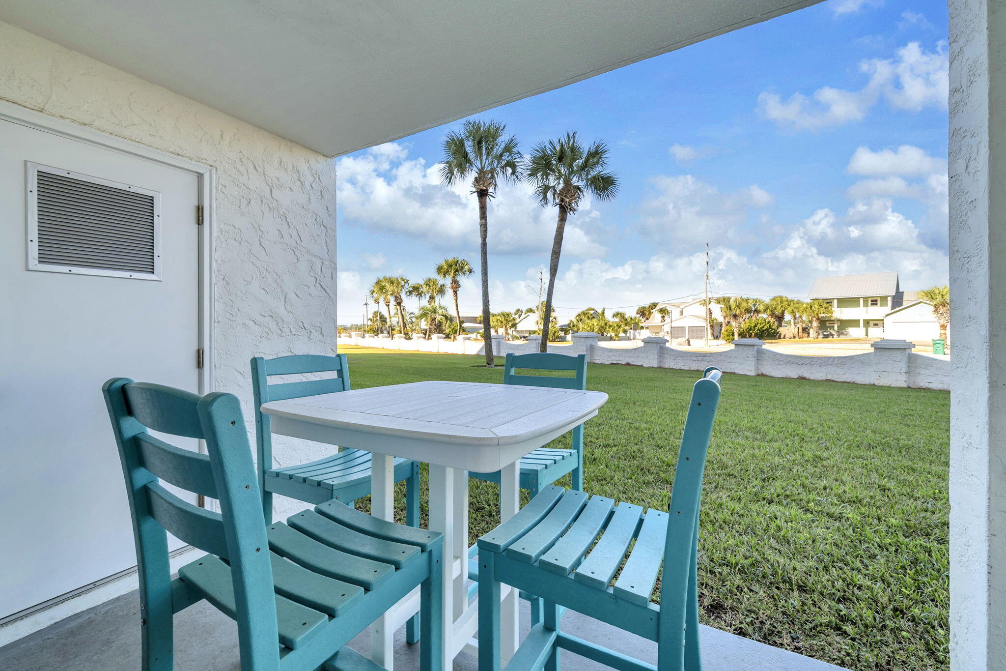 EL MATADOR CONDO - Residential