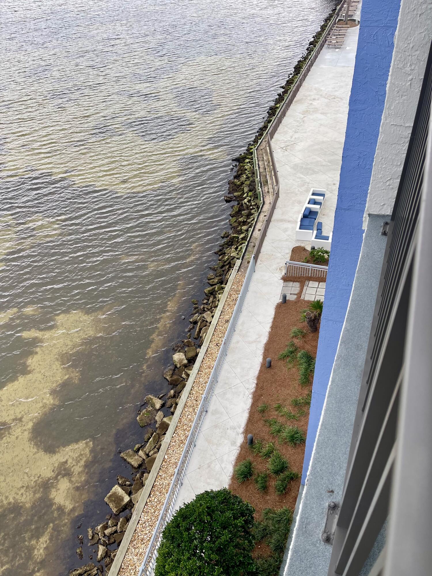 BAYSIDE CONDO SANDESTIN - Residential
