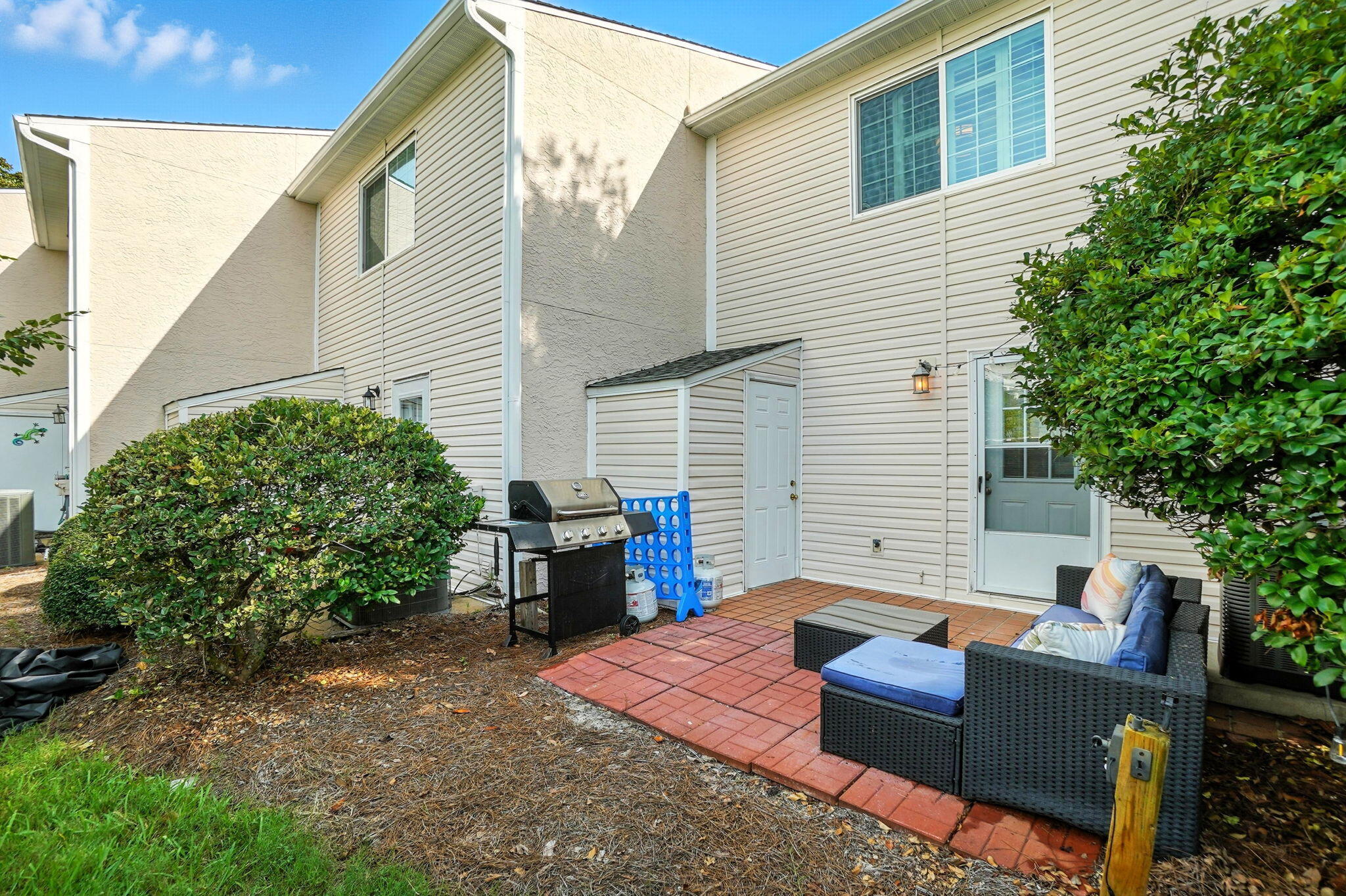 WOODLAND SHORES T/H PH 1 - Residential