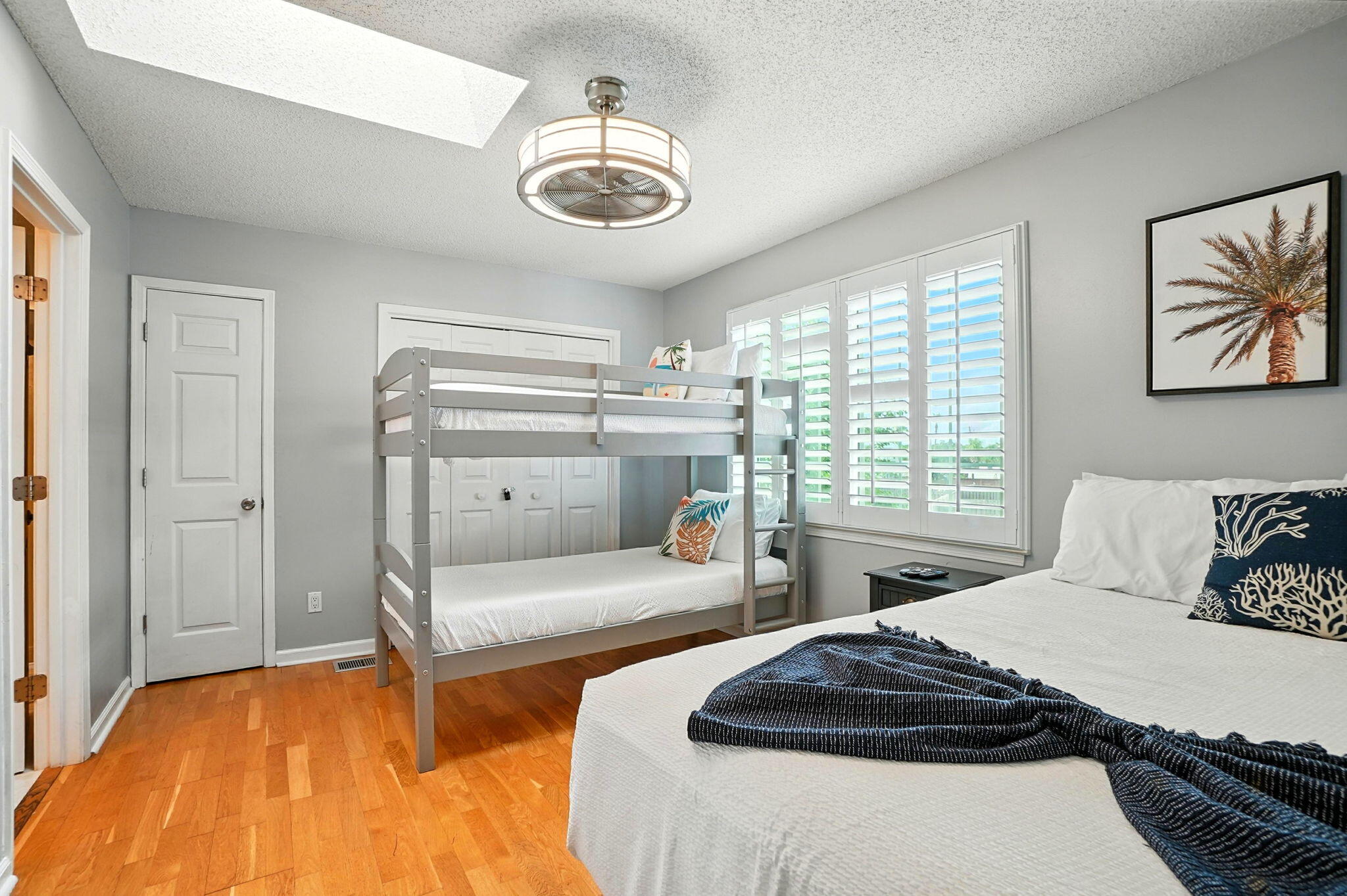 WOODLAND SHORES T/H PH 1 - Residential