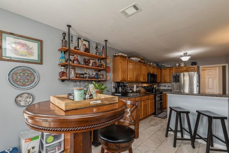 MELISSA OAKS - Residential