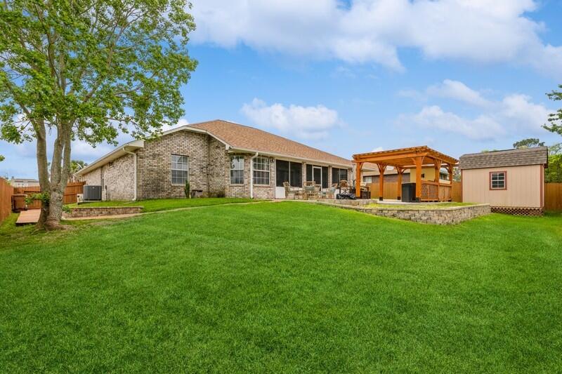 MELISSA OAKS - Residential