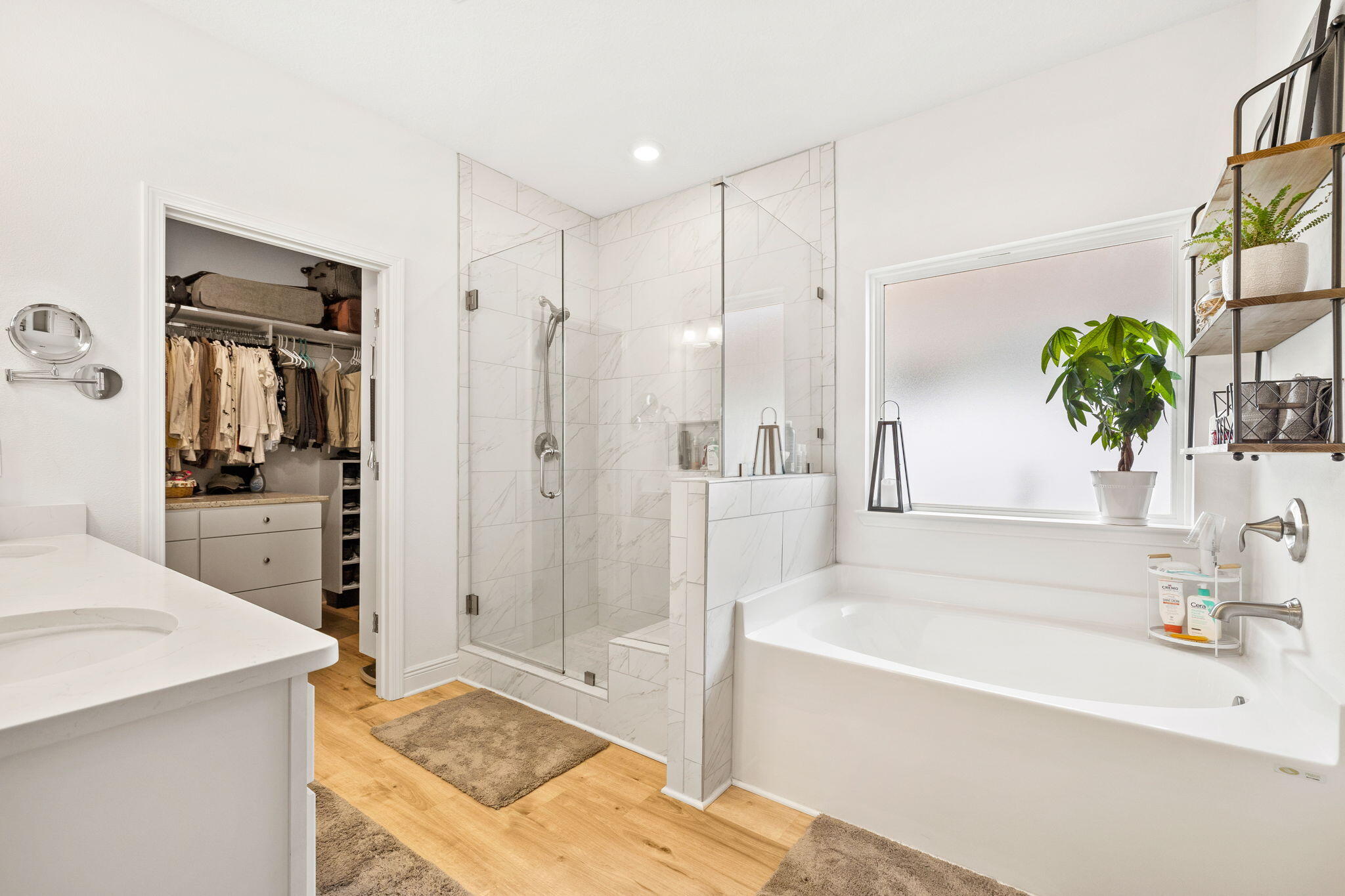 LAKEVIEW S/D - Residential