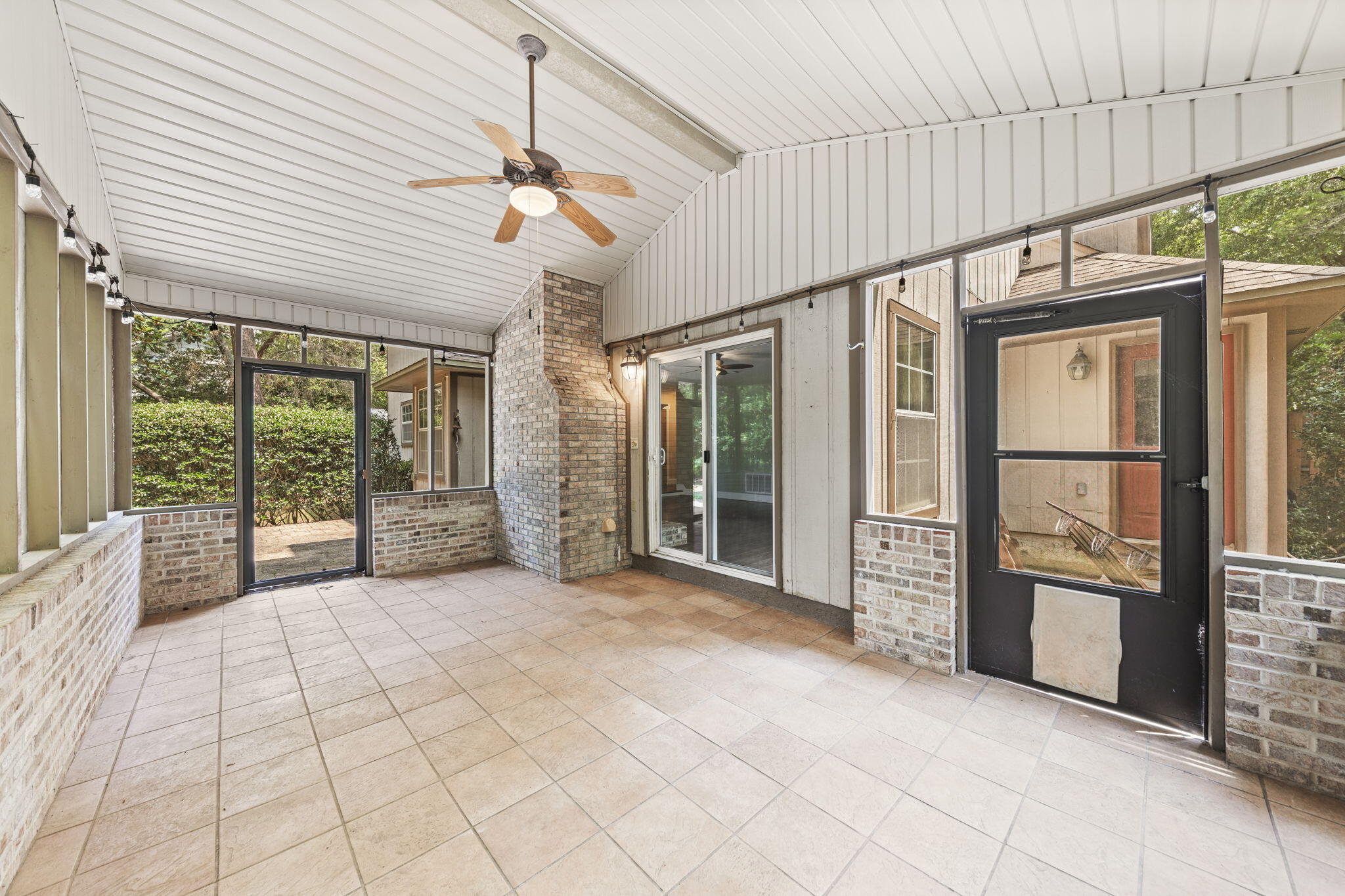 WINDWARD PH 2 BLUEWATER BAY - Residential