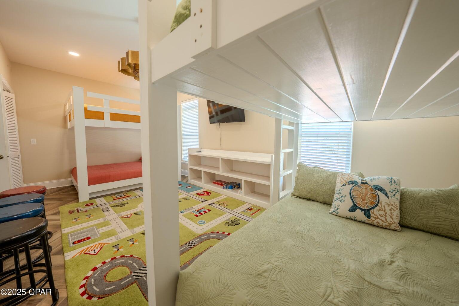 Royal Palma of Laguna Beach - Residential