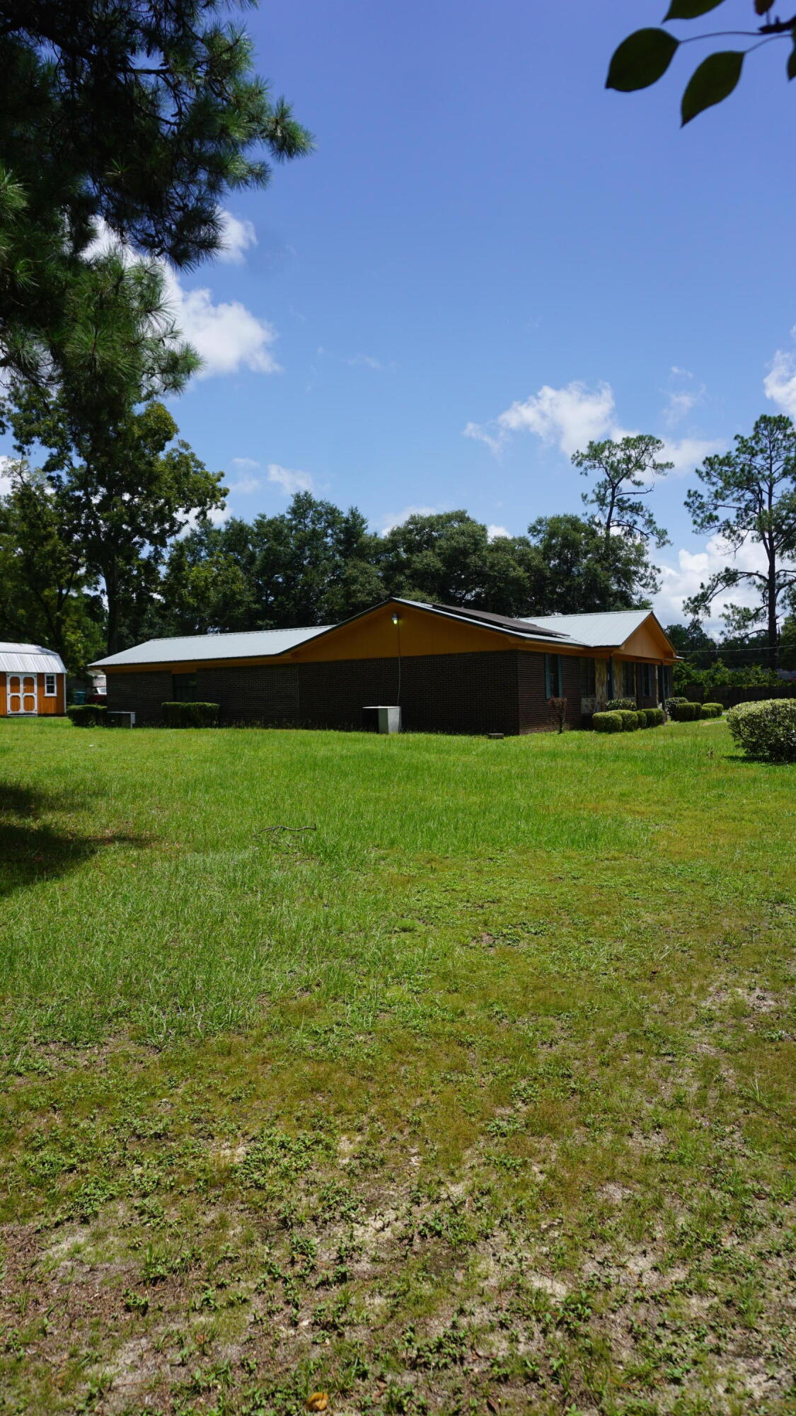 TOWN OF DEFUNIAK SPRINGS - Residential