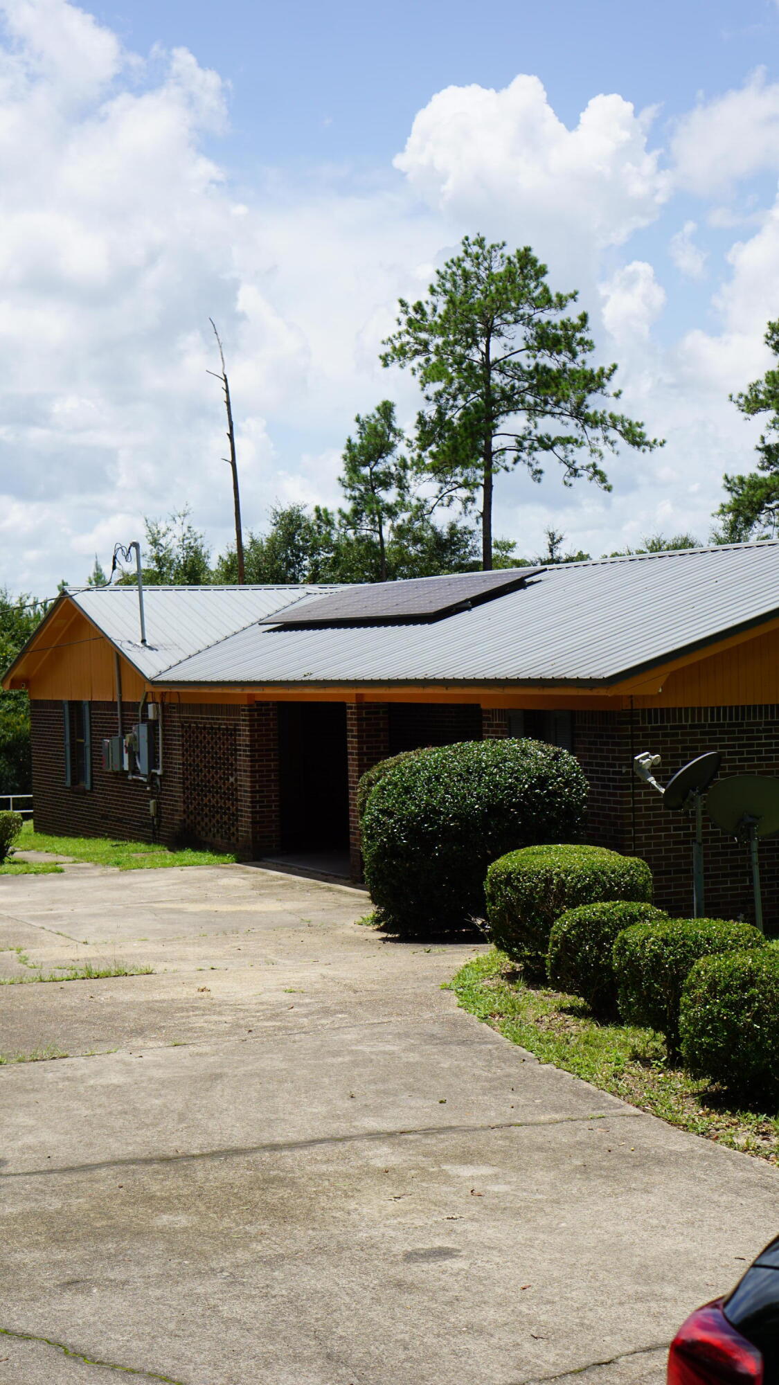 TOWN OF DEFUNIAK SPRINGS - Residential