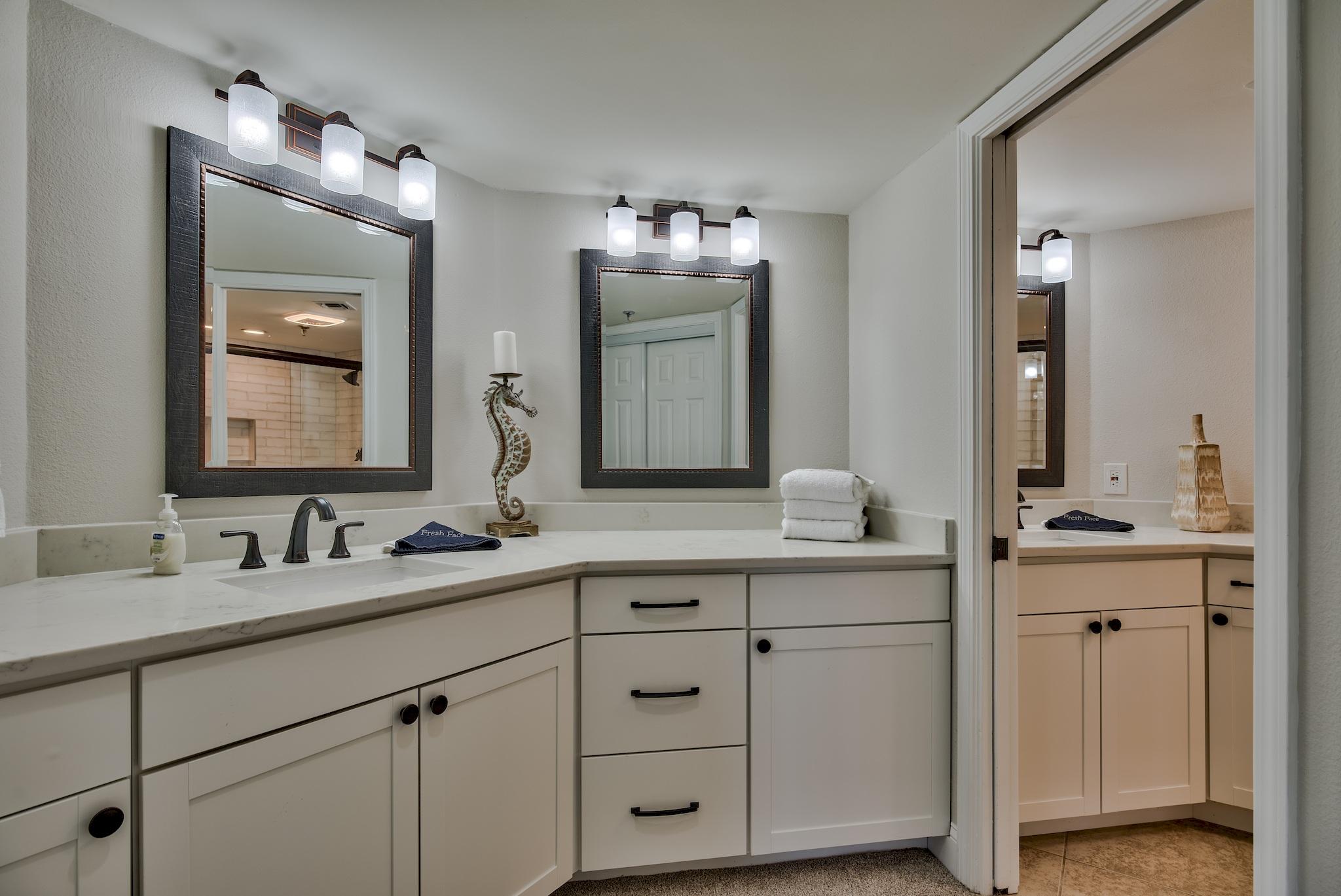 INLET REEF CLUB CONDO - Residential