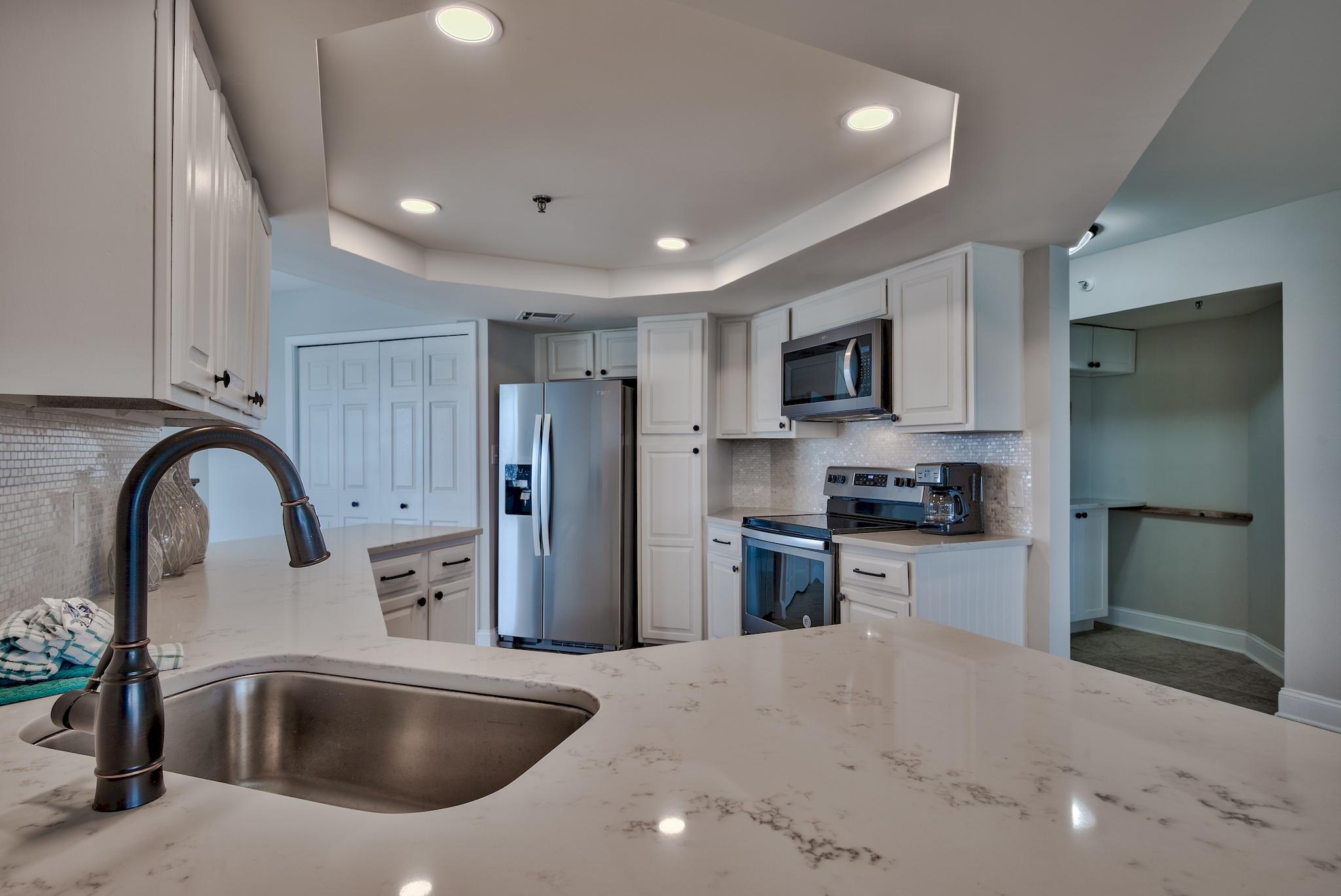 INLET REEF CLUB CONDO - Residential