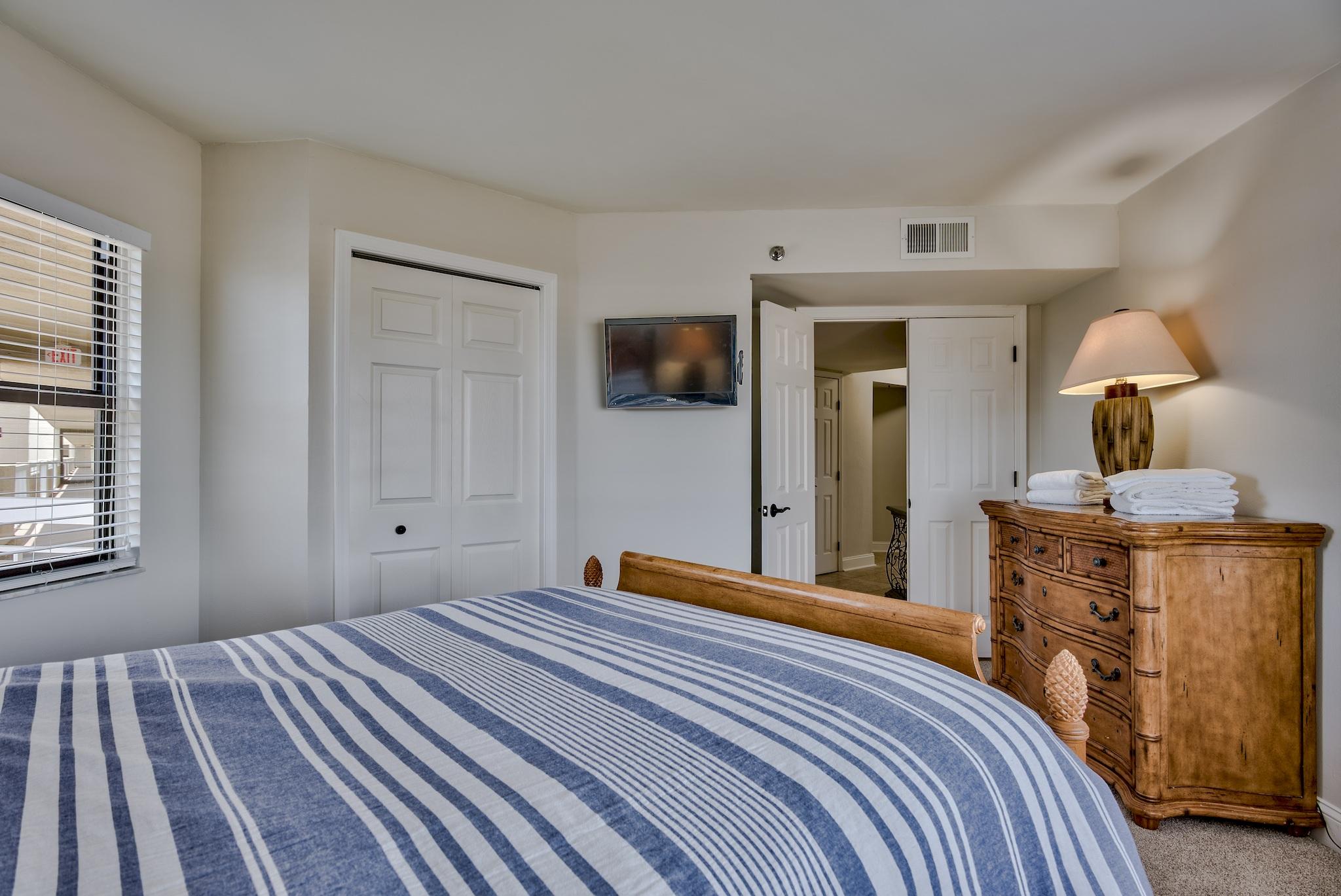 INLET REEF CLUB CONDO - Residential