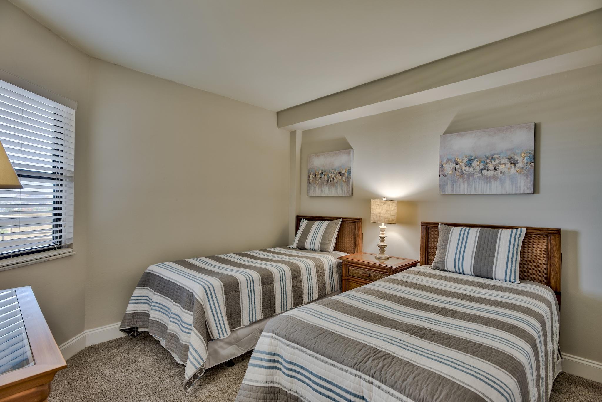 INLET REEF CLUB CONDO - Residential