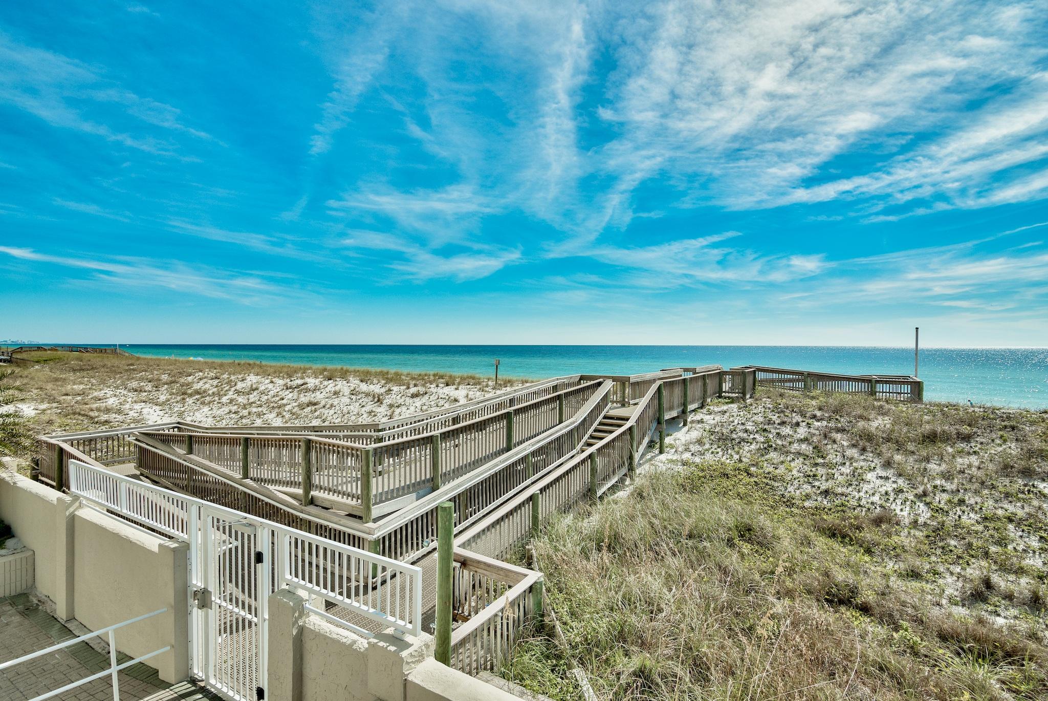 INLET REEF CLUB CONDO - Residential